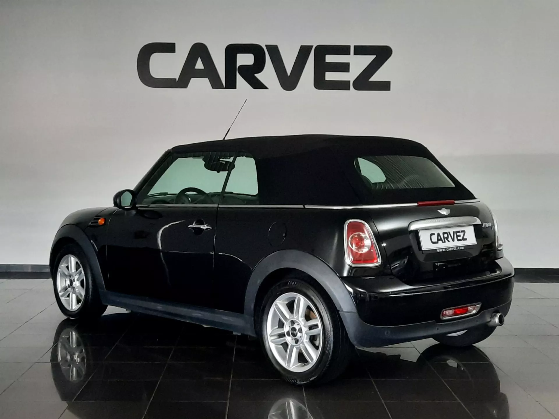 MINI 3 Portas Cooper D 8