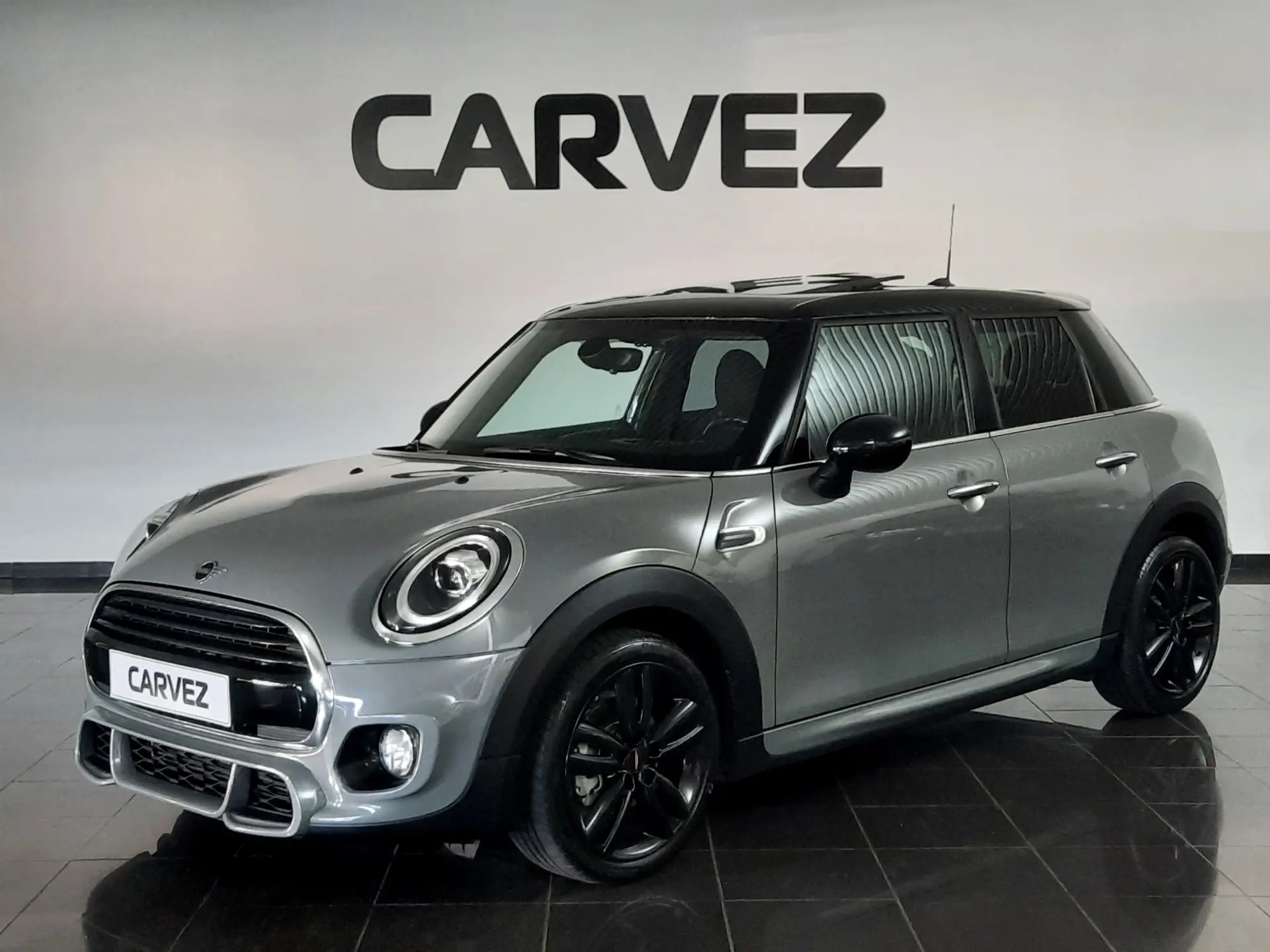 MINI 5 Portas Cooper D Aut. 1