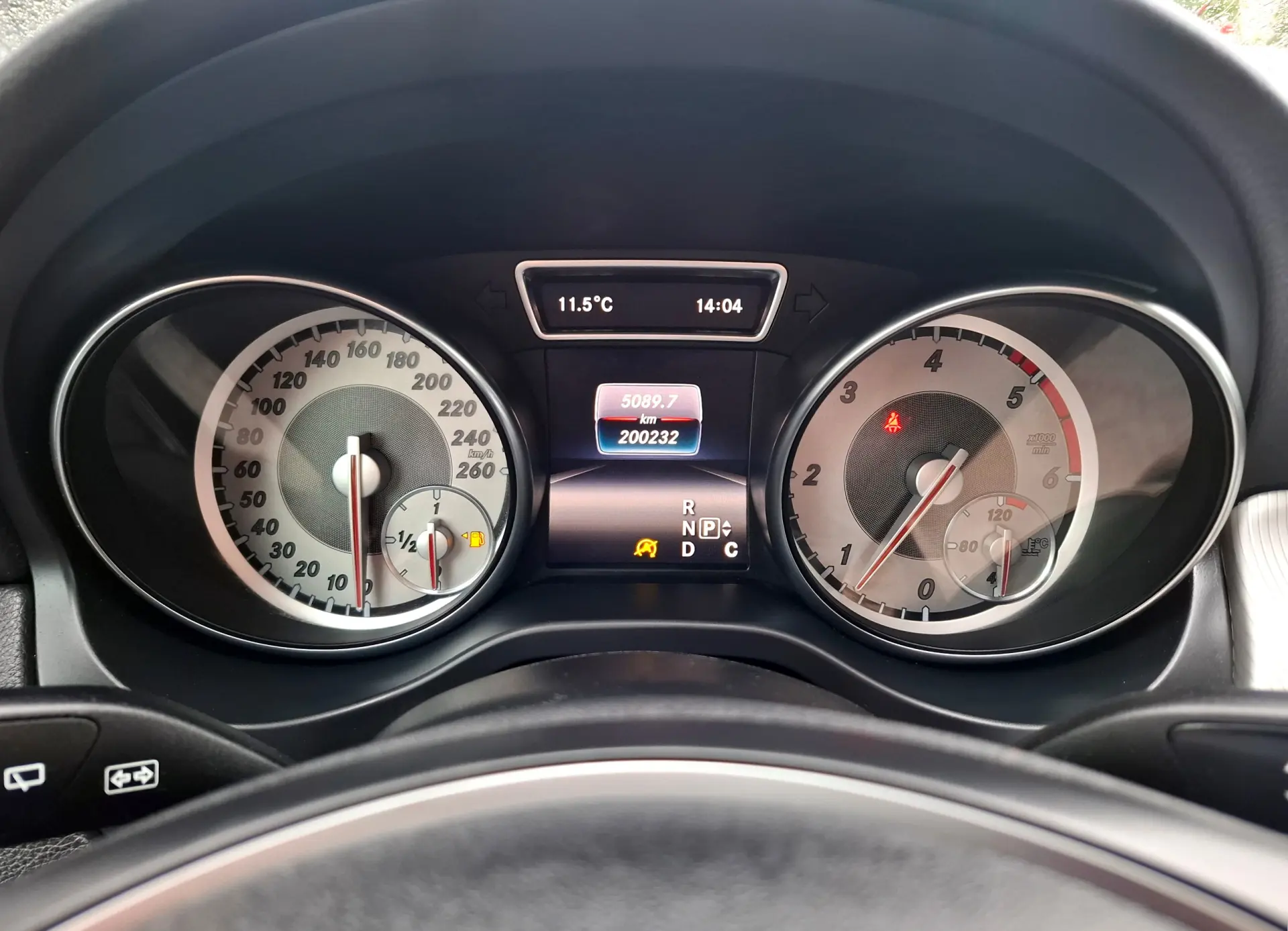 Mercedes-Benz GLA 200 d Aut. 9