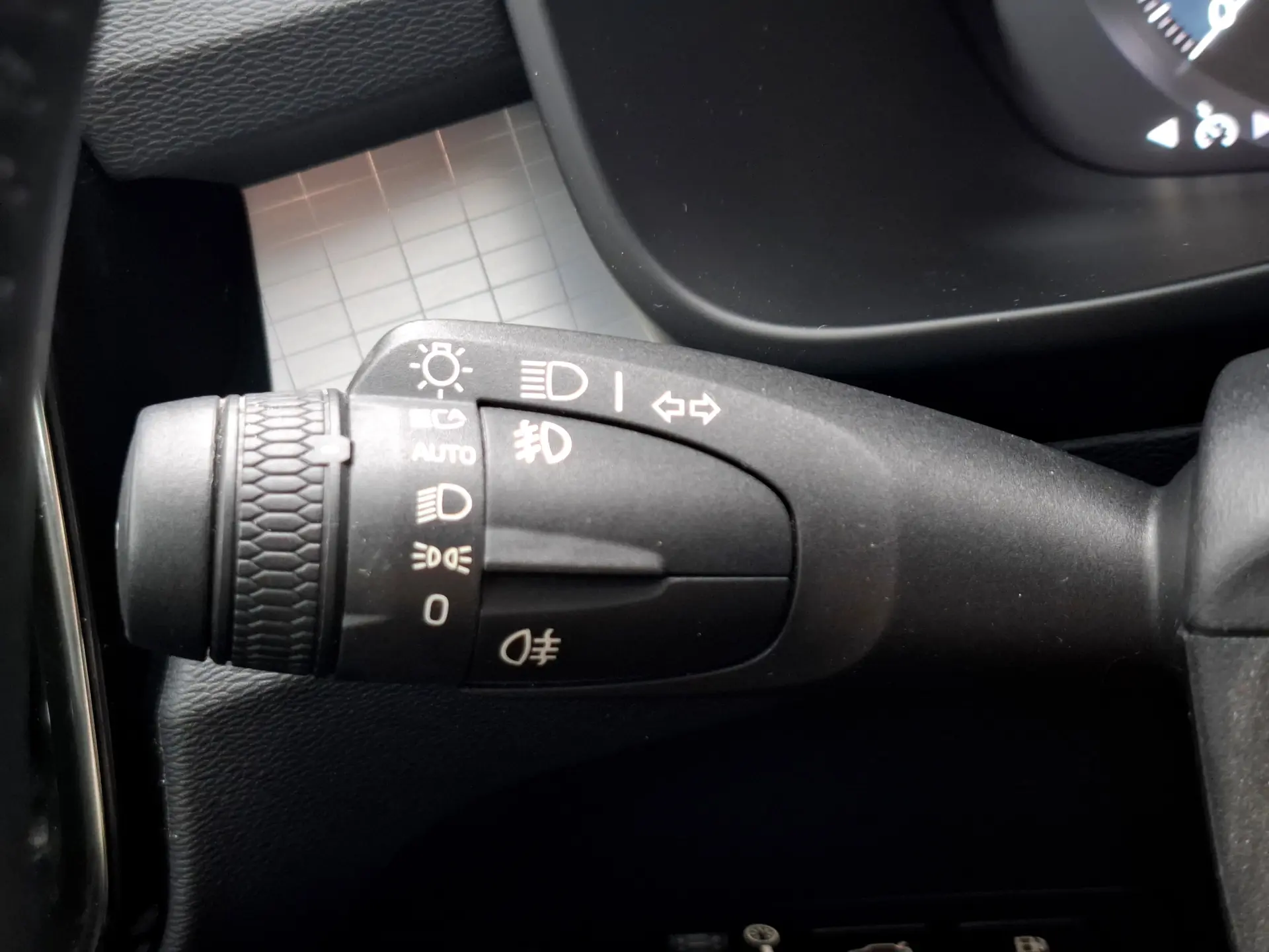 Volvo XC 40 1.5 T5 PHEV Inscription Expression 7