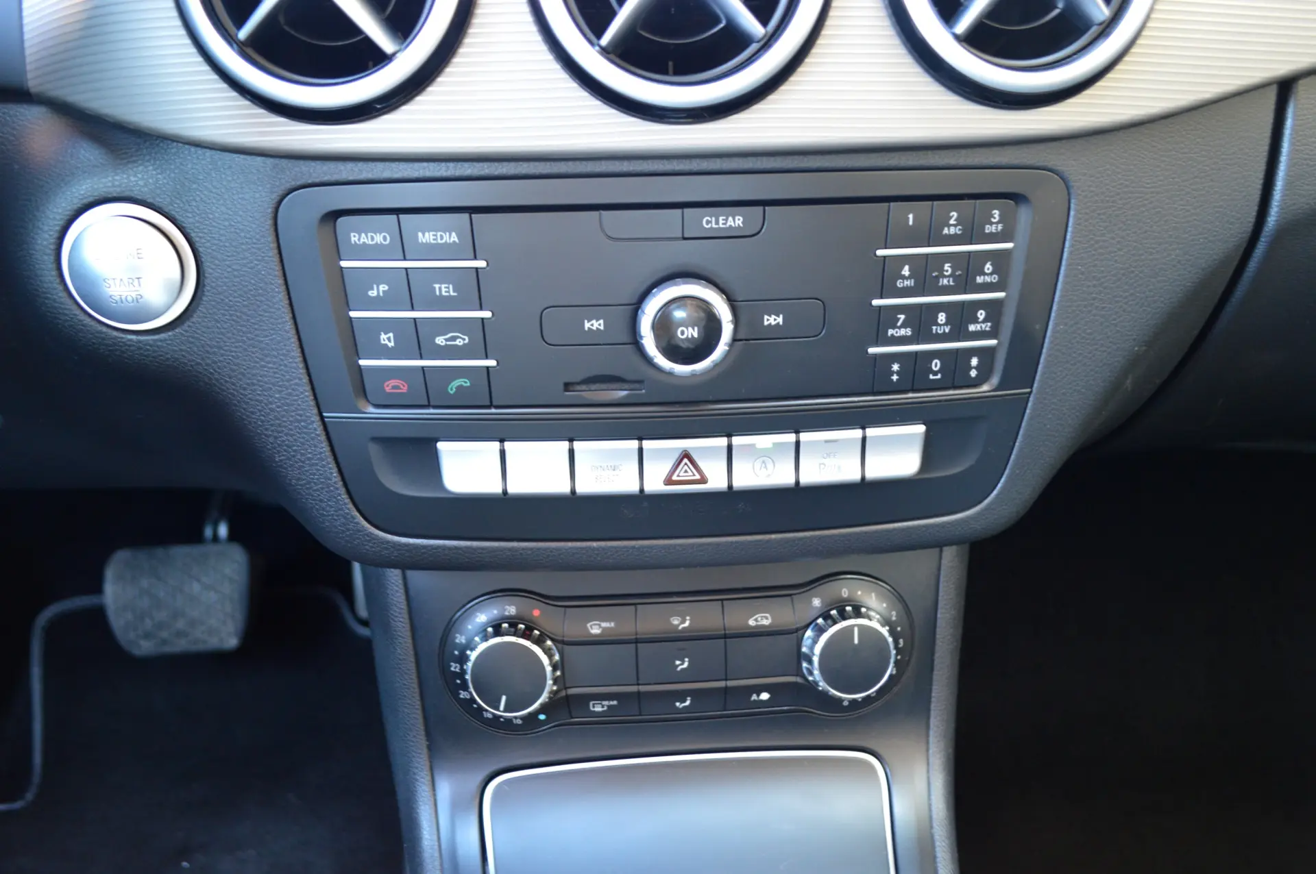 Mercedes-Benz B 180 d Urban Aut. 12