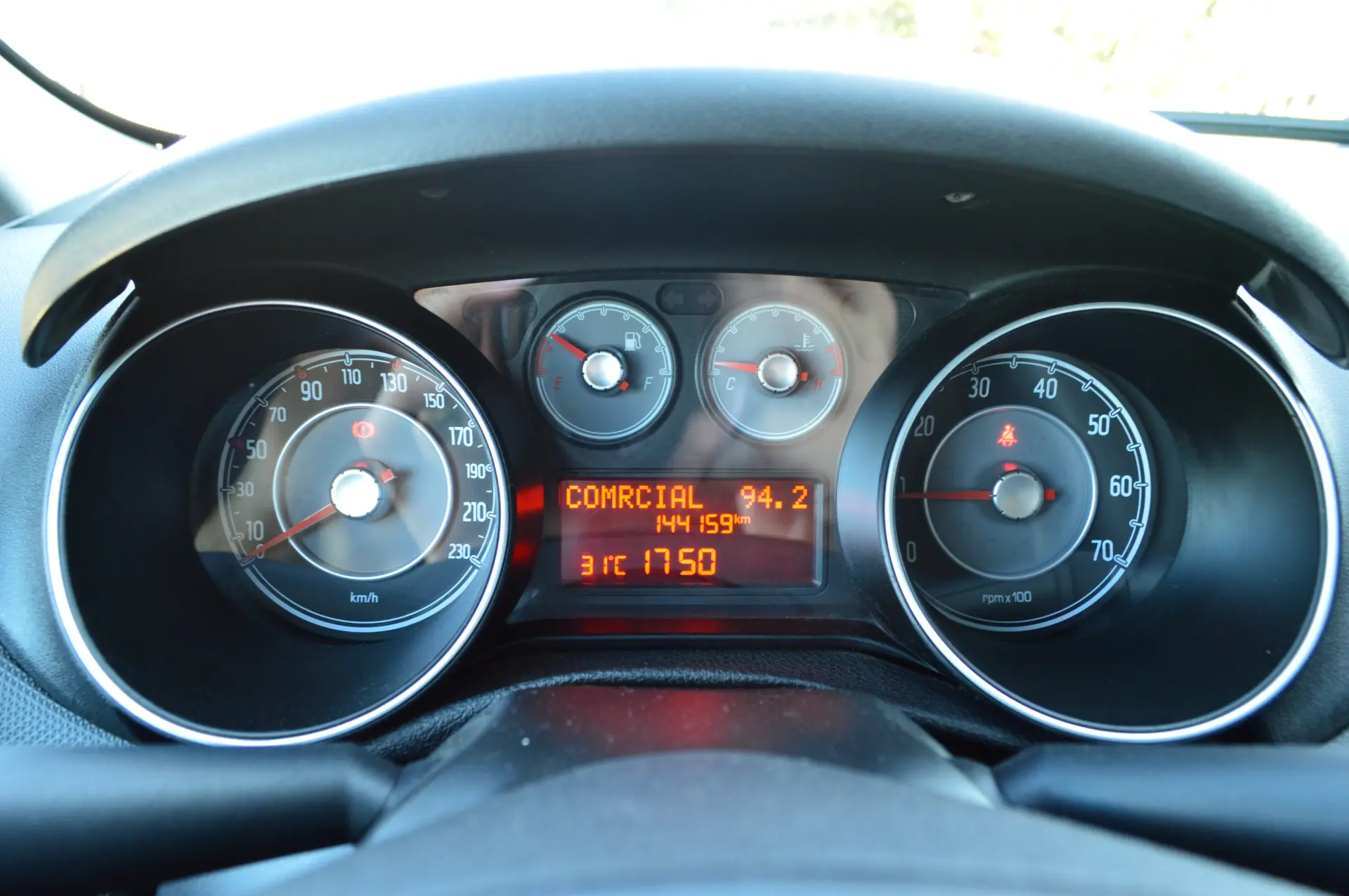 Fiat Punto 1.2 Young S&S 8