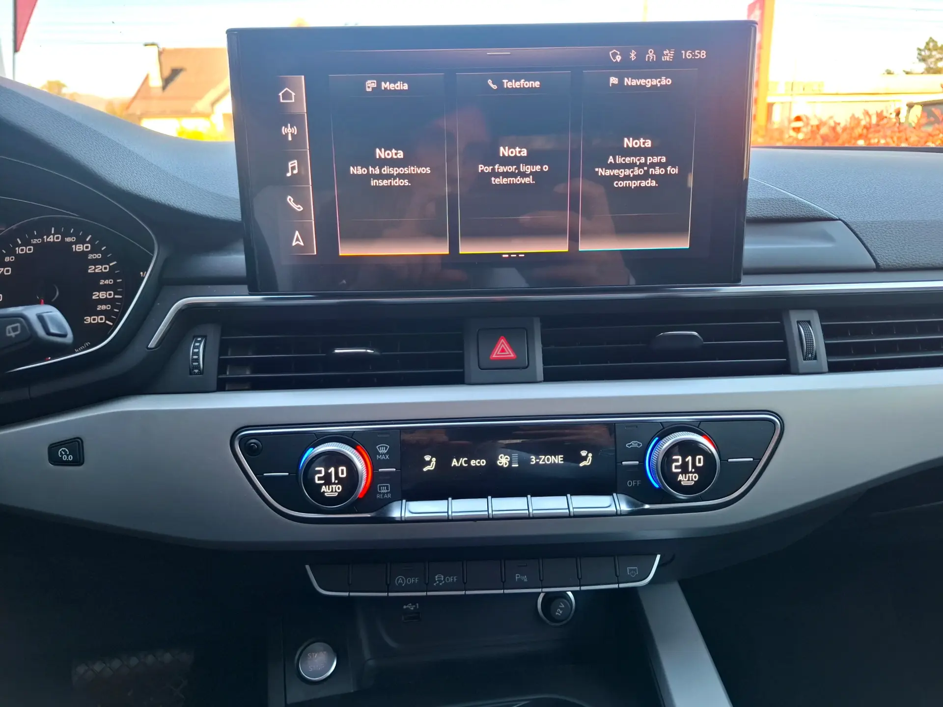 Audi A4 Avant 35 TDI Advanced S tronic 12