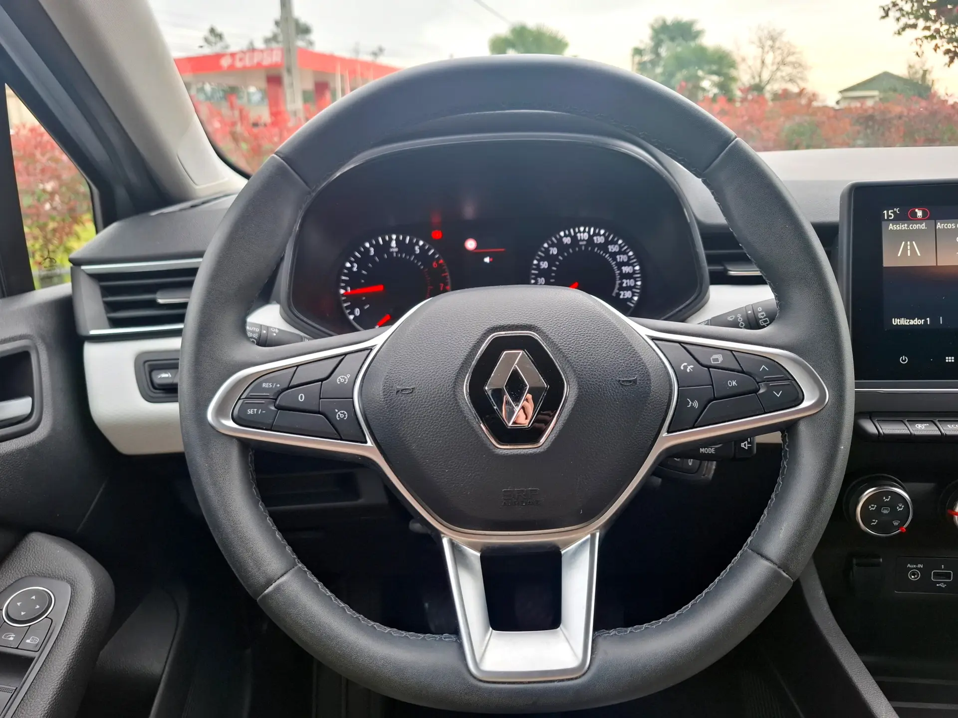 Renault Clio 1.0 TCe Evolution Bi-Fuel 12