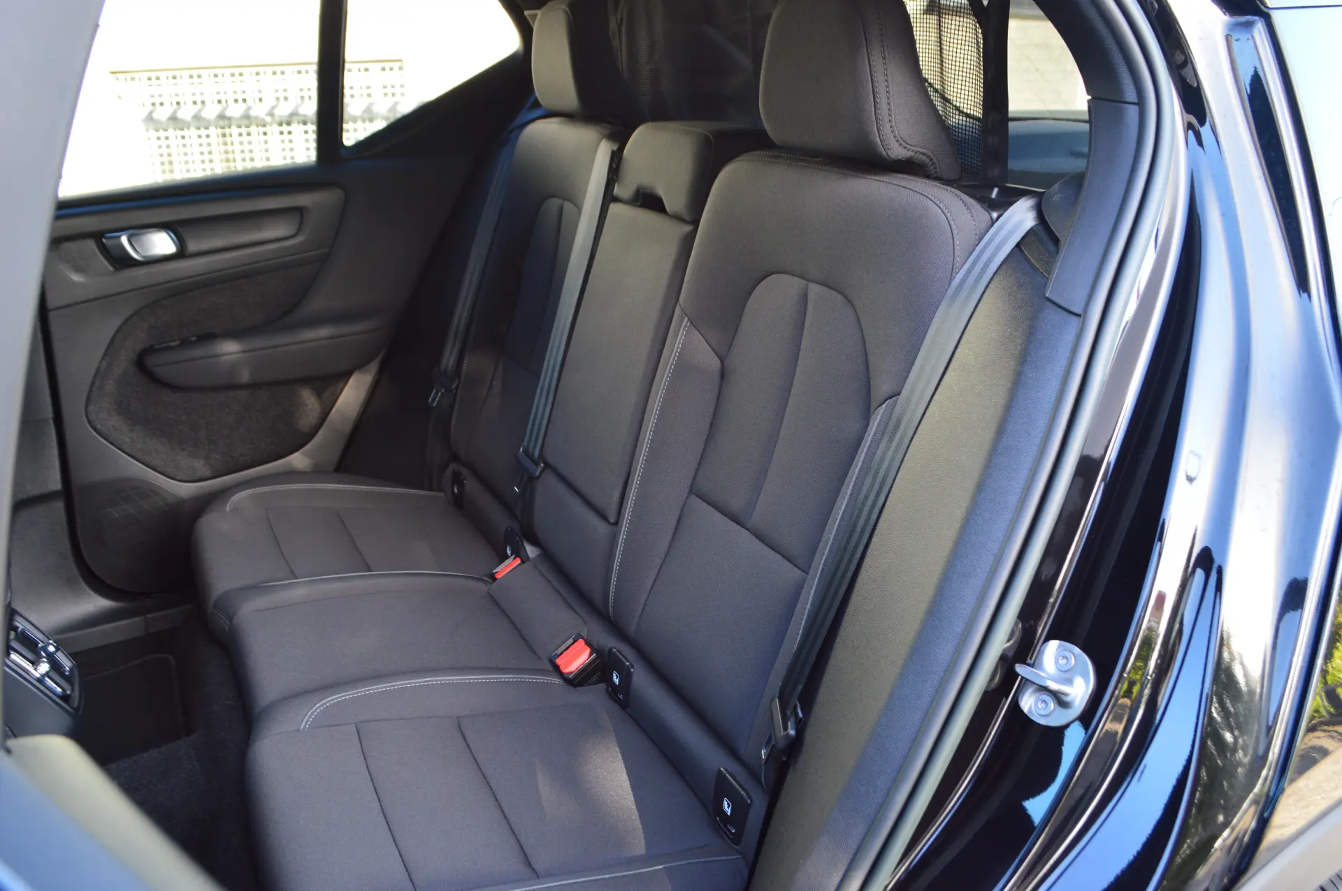 Volvo XC 40 Recharge Plus 17