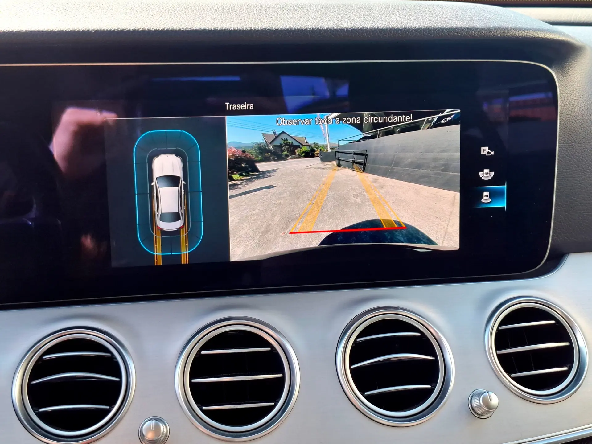 Mercedes-Benz E 300 de Avantgarde 11