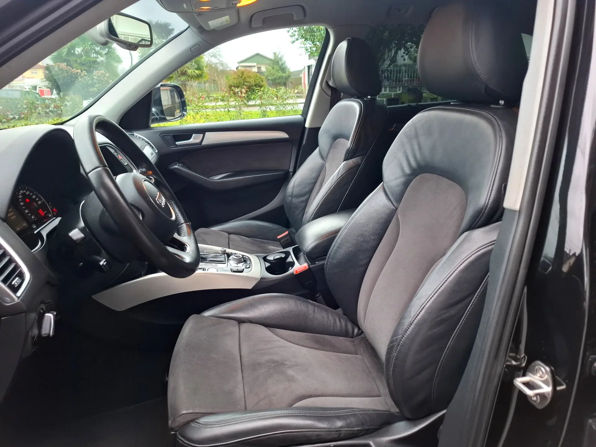 Audi Q5 2.0 TDI quattro Sport S-tronic 16