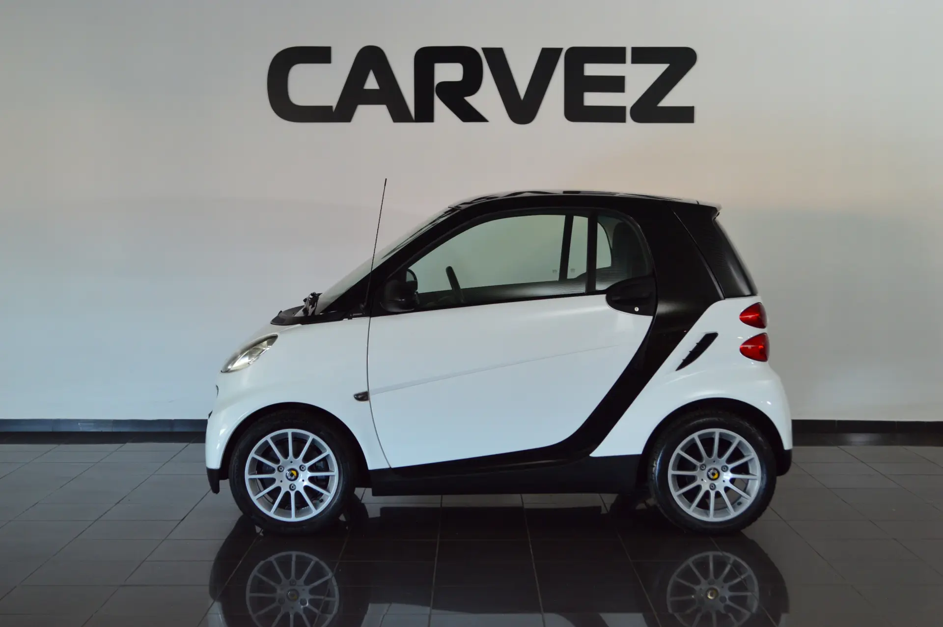 Smart ForTwo Coupé Outro 3