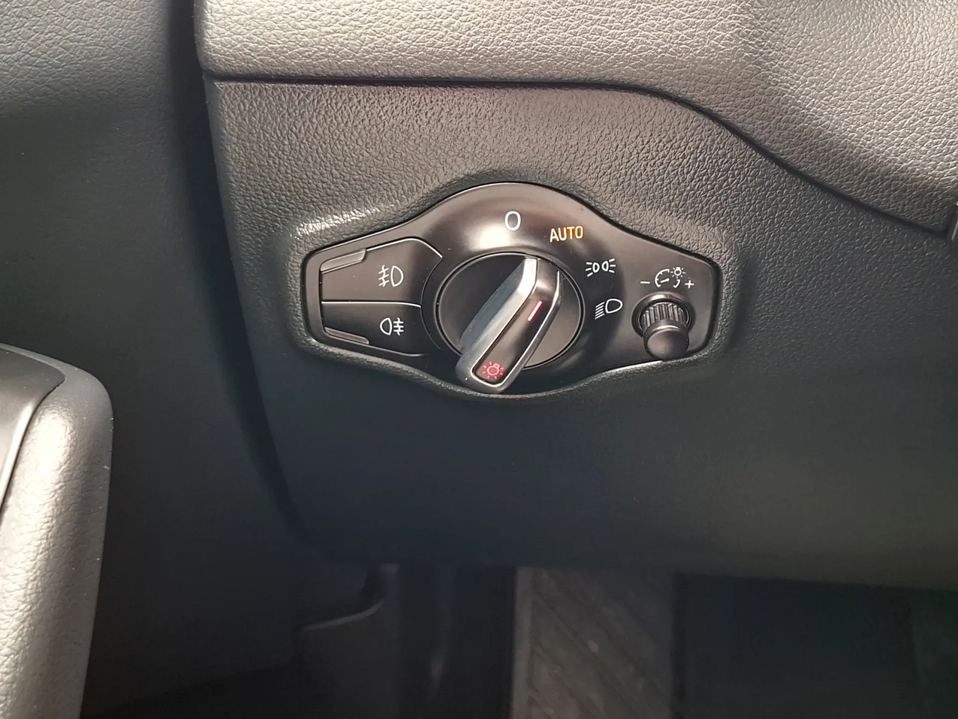 Audi Q5 2.0 TDI quattro Sport S-tronic 7