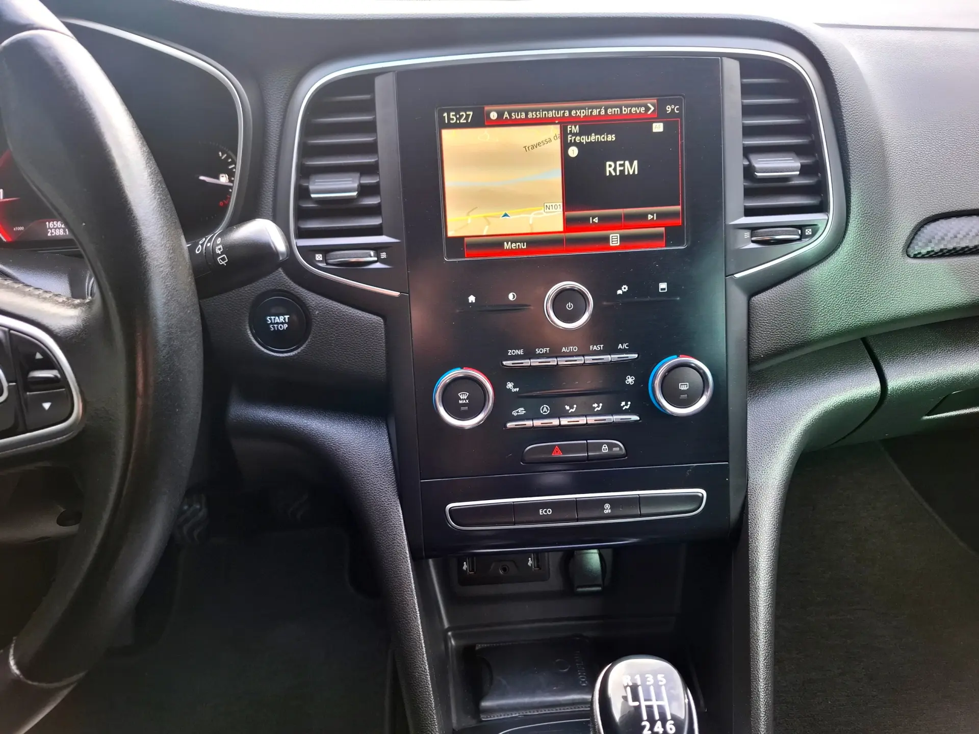 Renault Mégane Sport Tourer 1.5 Blue dCi Limited 11