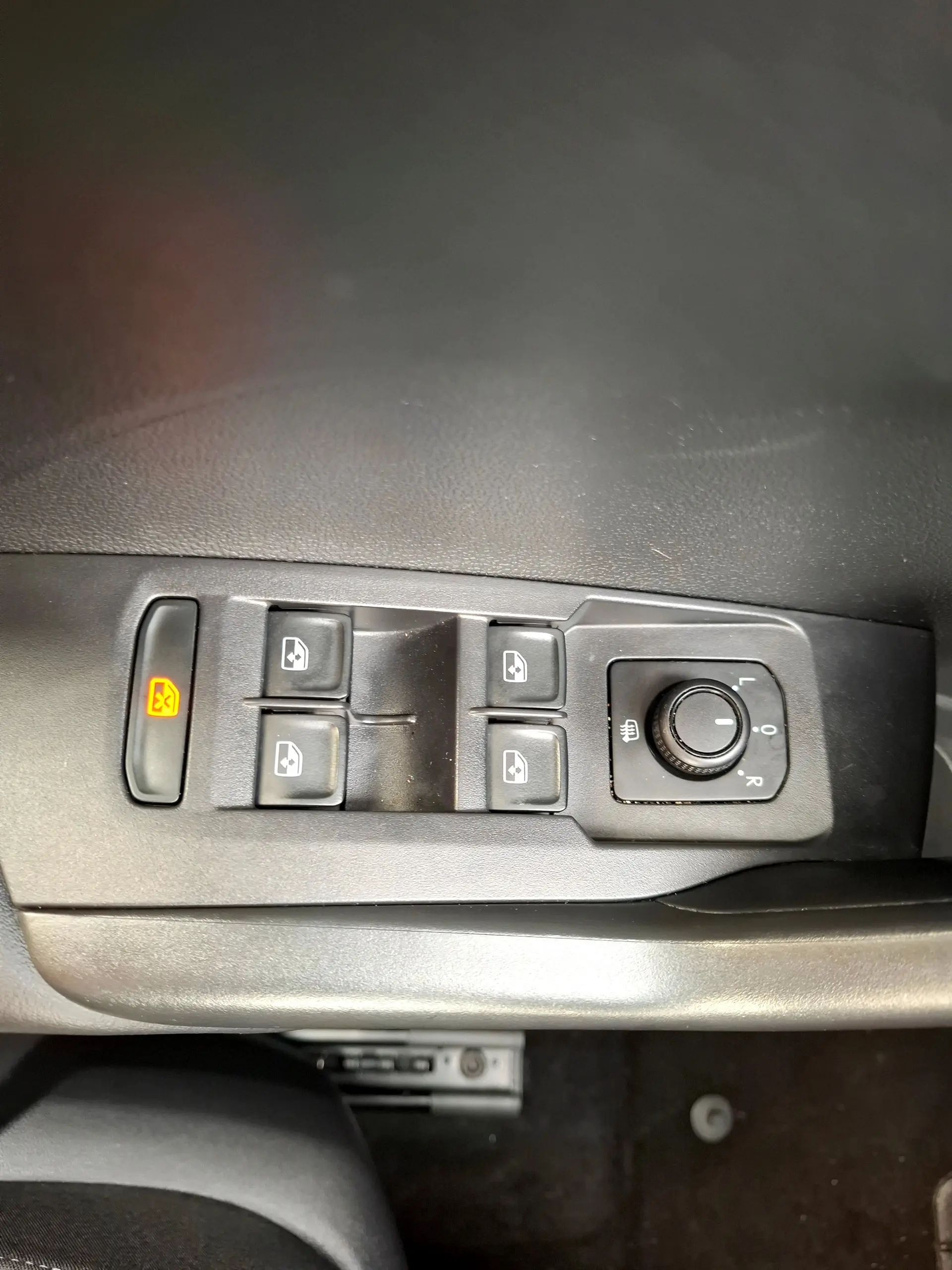 Volkswagen T-Cross 1.0 TSI Life DSG 6