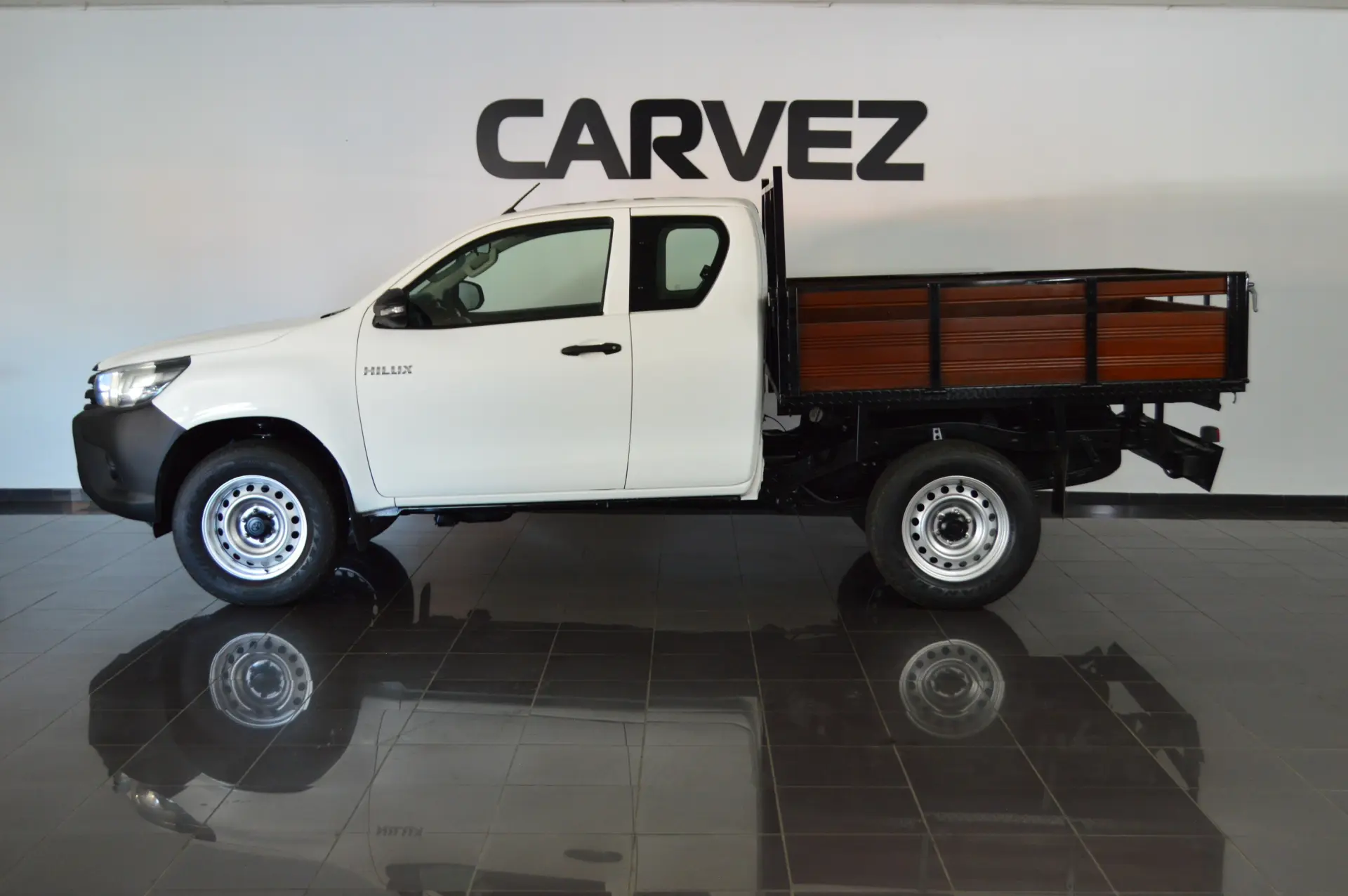Toyota Hilux 2.4 D-4D 4WD CE CM 3