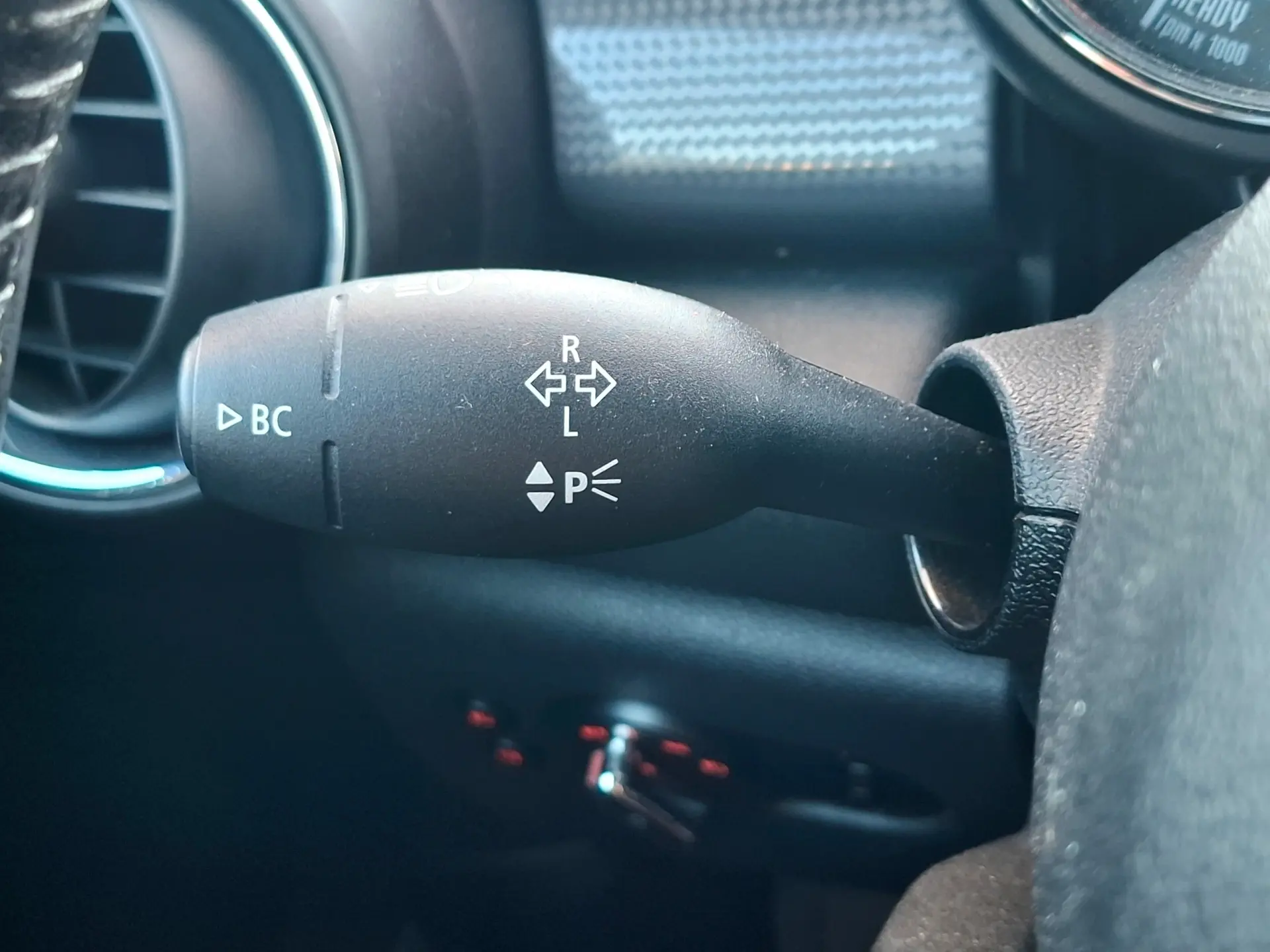 MINI 5 Portas Cooper D 7