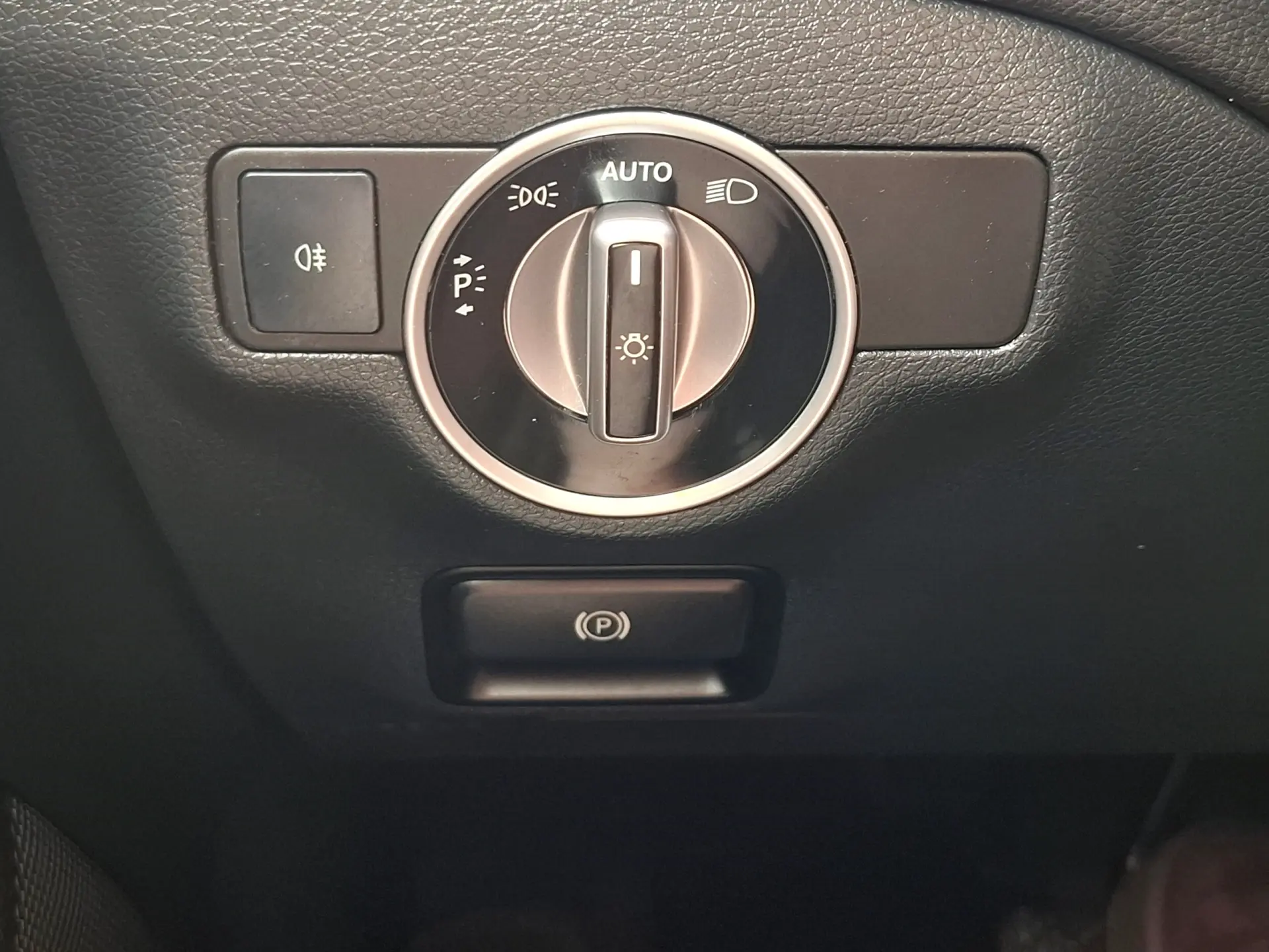 Mercedes-Benz GLA 200 d Aut. 7