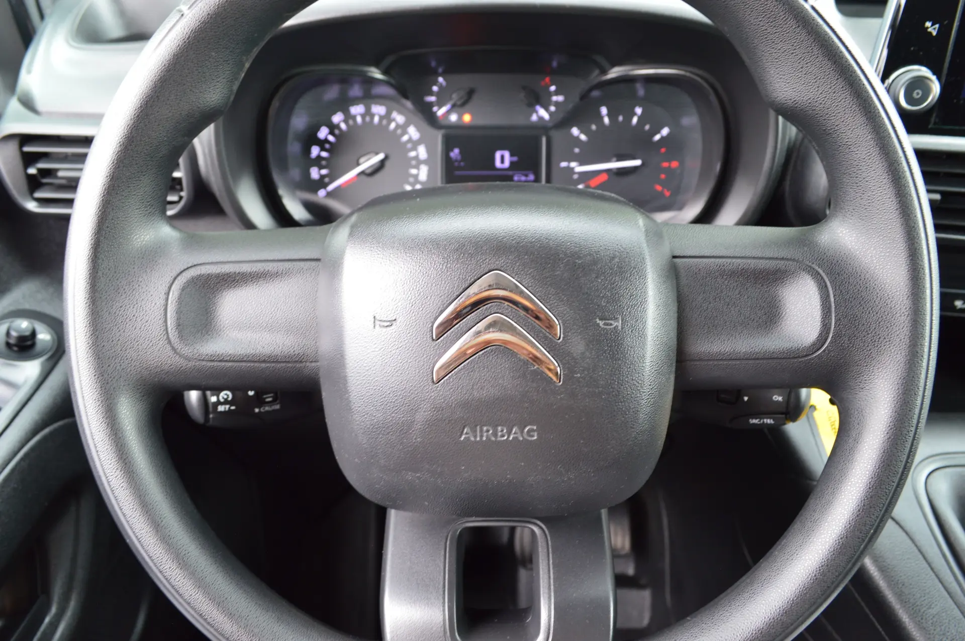 Citroen Berlingo 1.5 BlueHDi M Feel 9