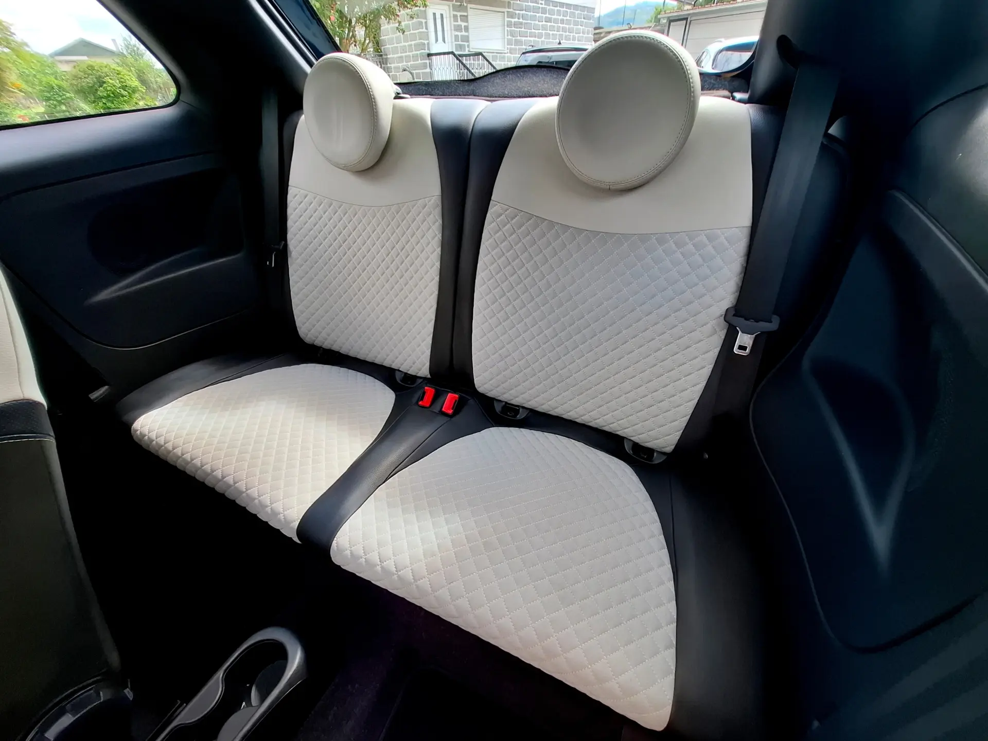 Fiat 500 1.0 Hybrid Lounge 12