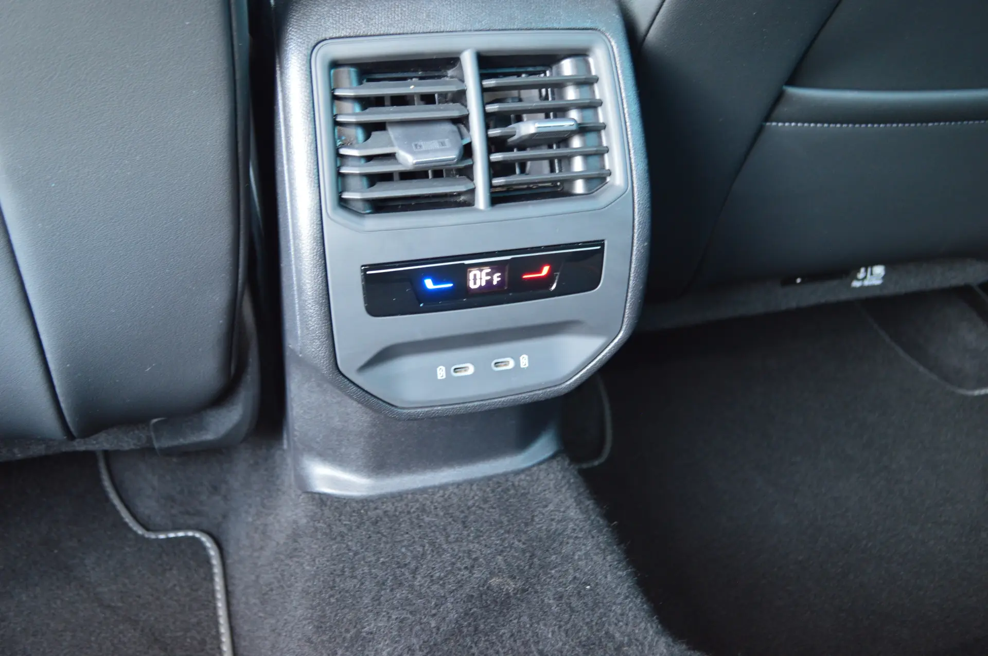 SEAT Leon 1.5 TSI e-Hybrid FR DSG 19