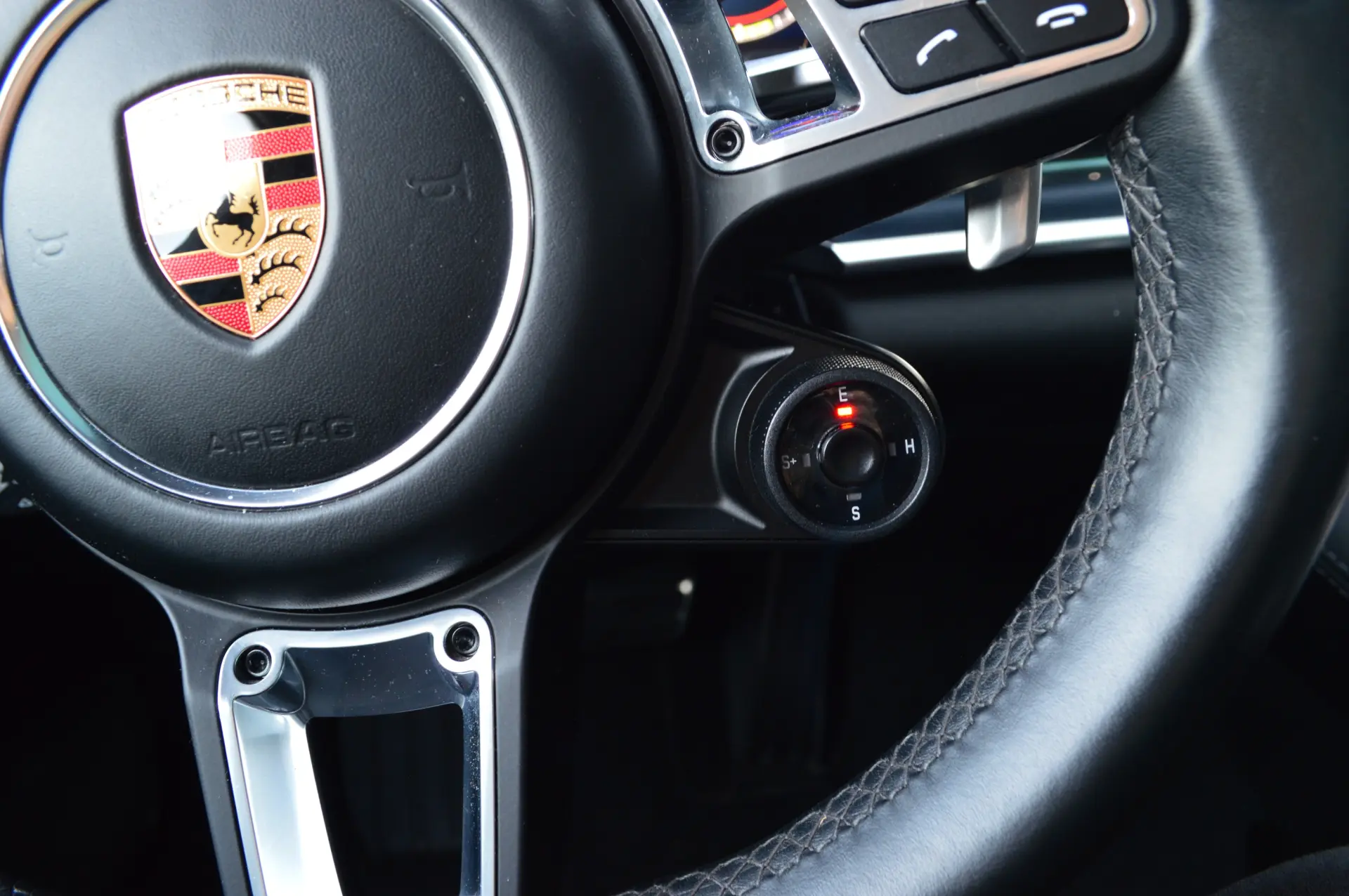 Porsche Panamera Sport Turismo Turbo S E-Hybrid 15
