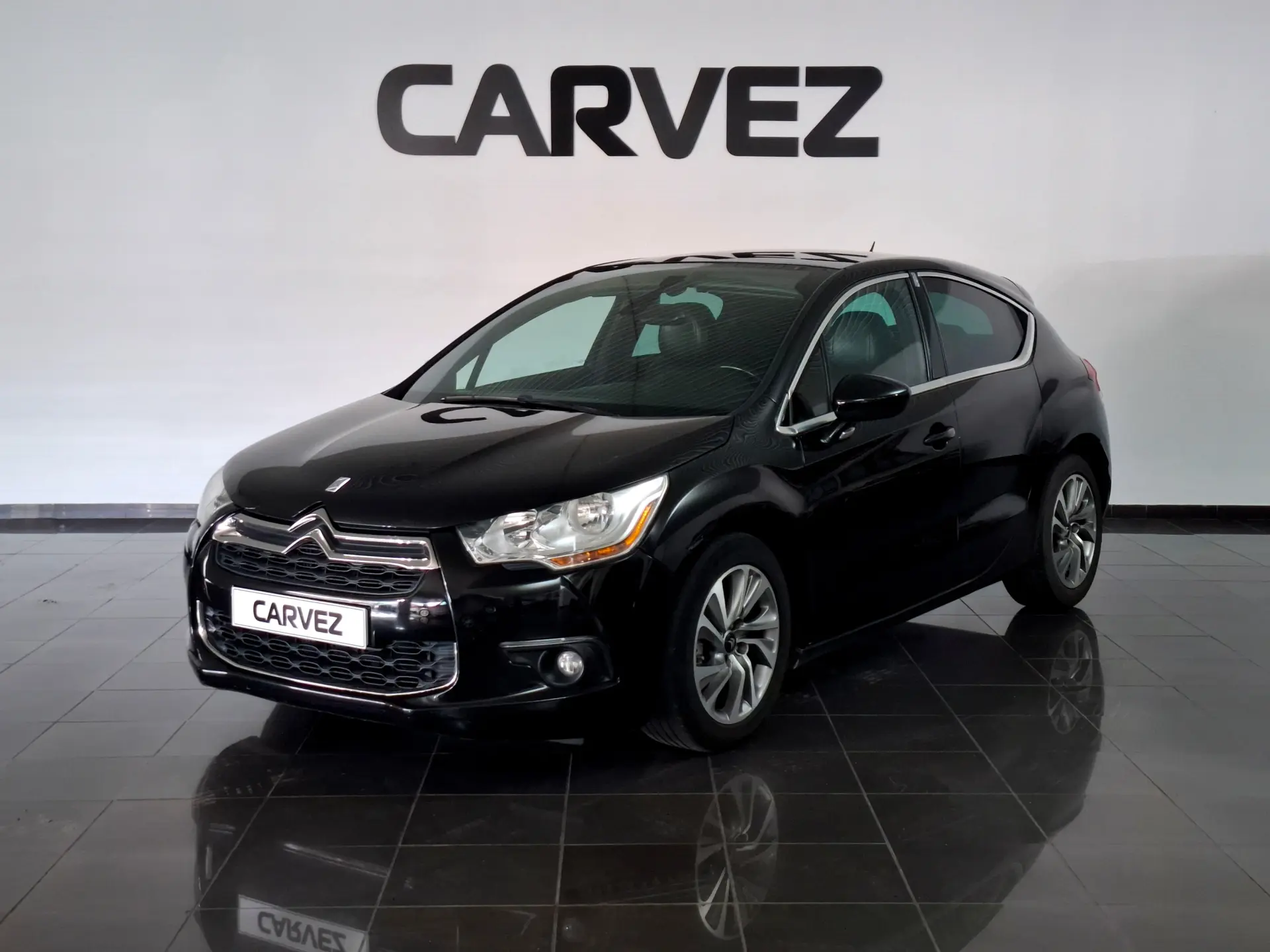 DS DS4 1.6 HDi So Chic 1