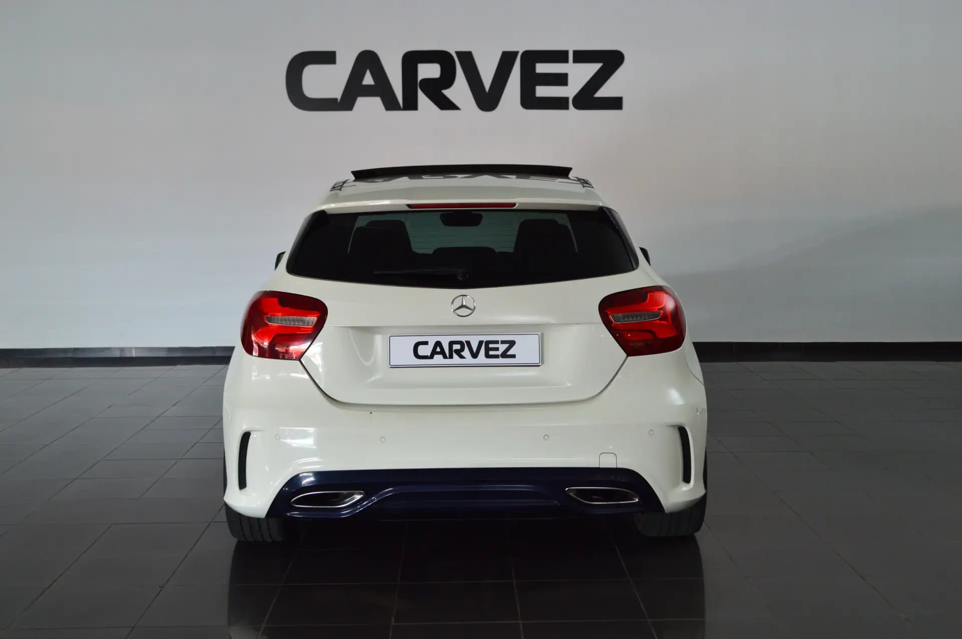 Mercedes-Benz A 200 d 4Matic 7G-DCT AMG Line 5