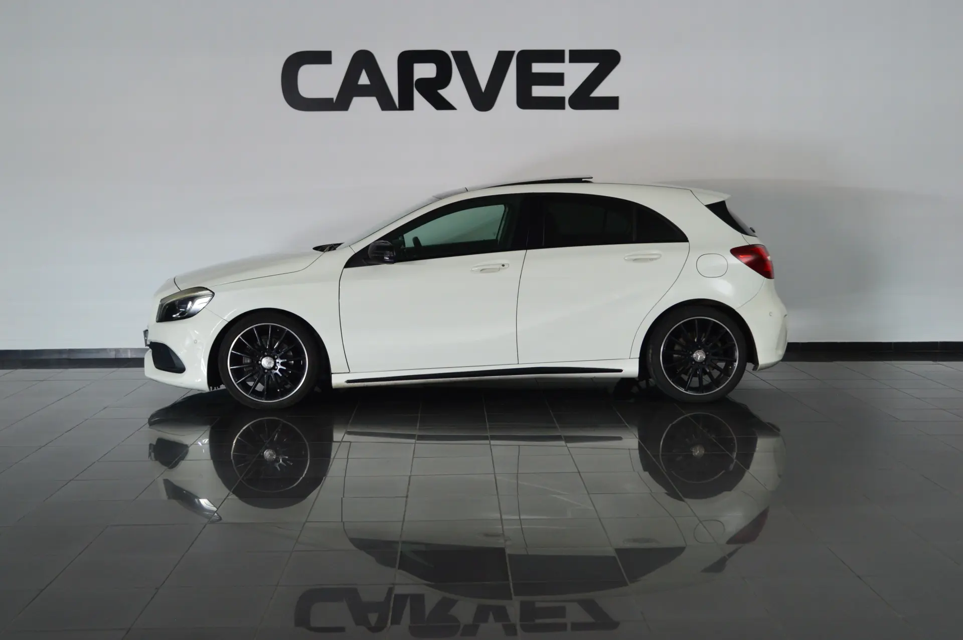 Mercedes-Benz A 200 d 4Matic 7G-DCT AMG Line 3