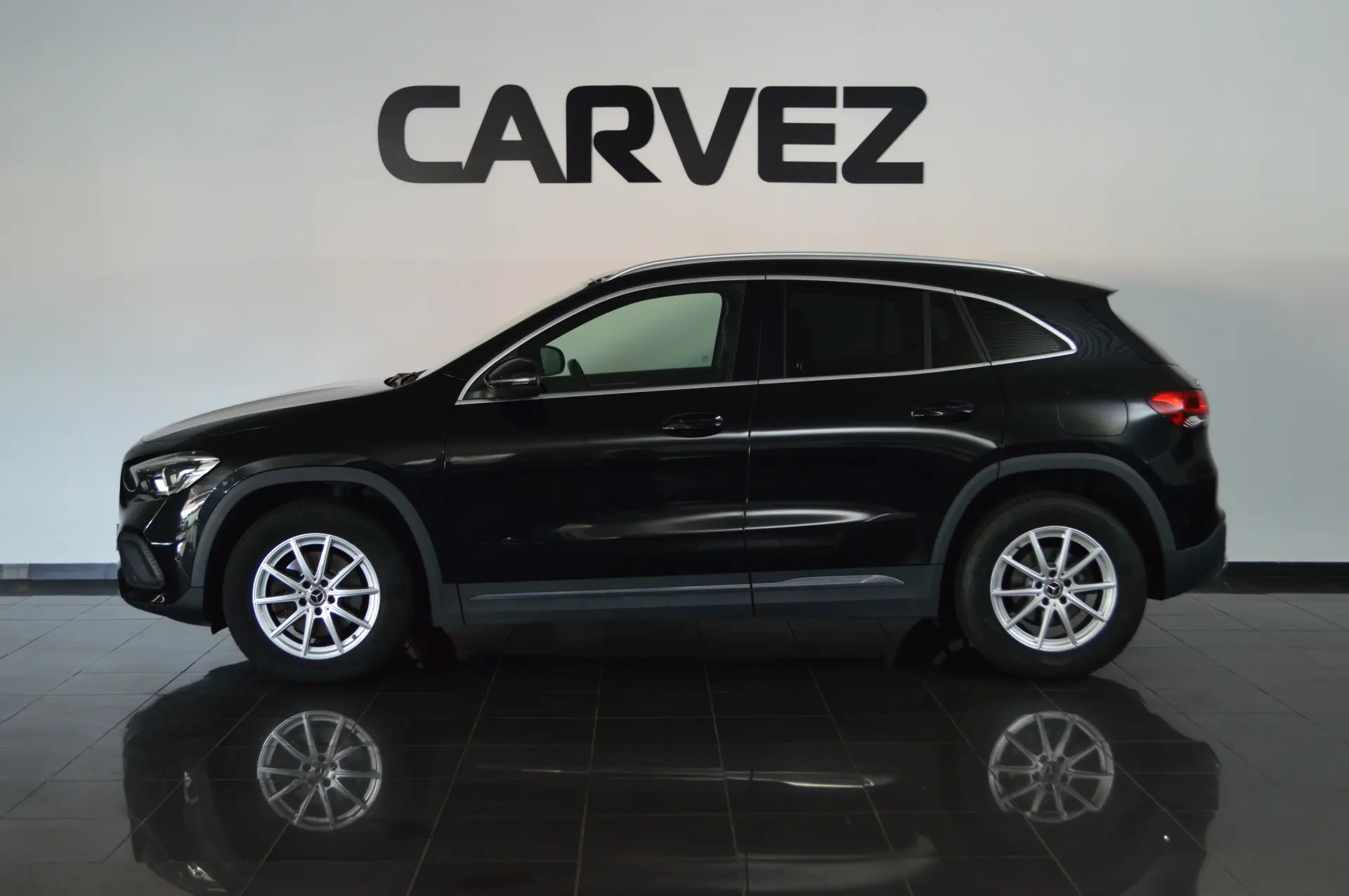 Mercedes-Benz GLA 200 d Urban Aut. 3