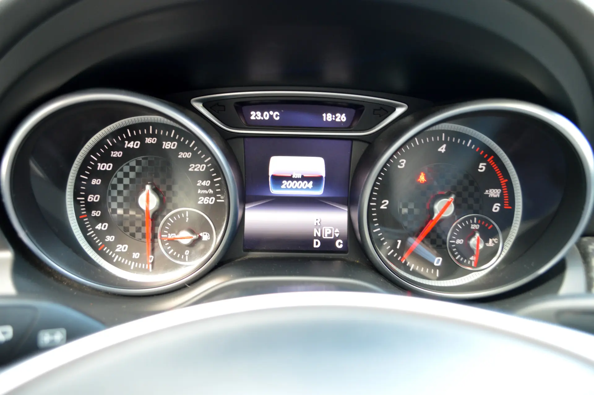 Mercedes-Benz A 200 d 4Matic 7G-DCT AMG Line 9