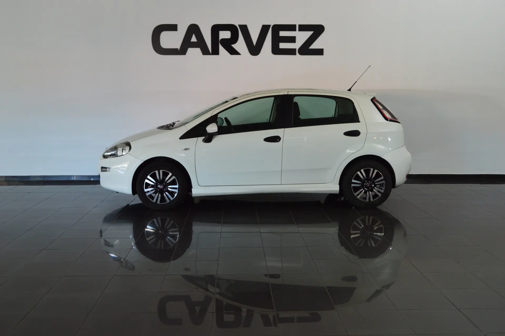 Fiat Punto 1.2 Young S&S 3