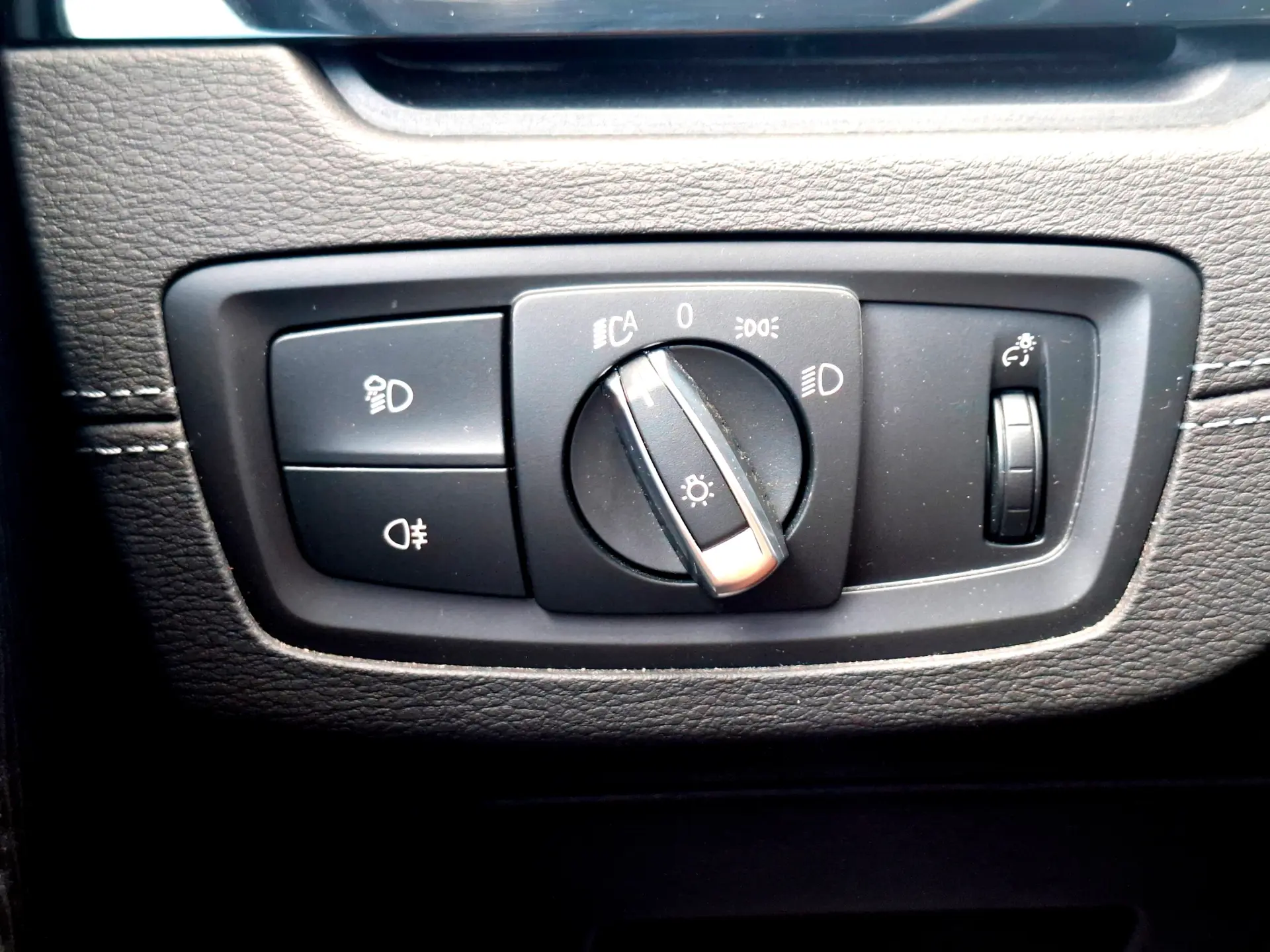 BMW X2 16 d sDrive Auto Advantage 7