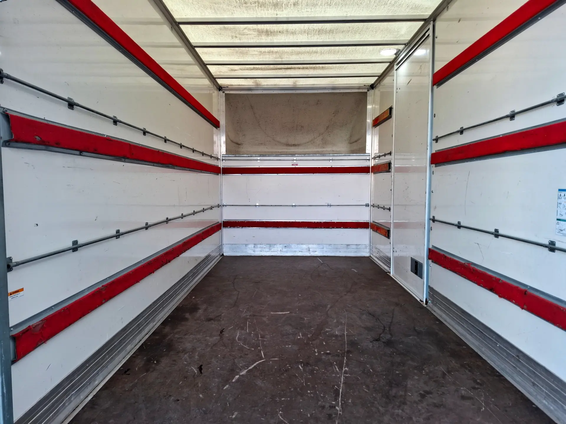 Volkswagen Crafter Outro 7