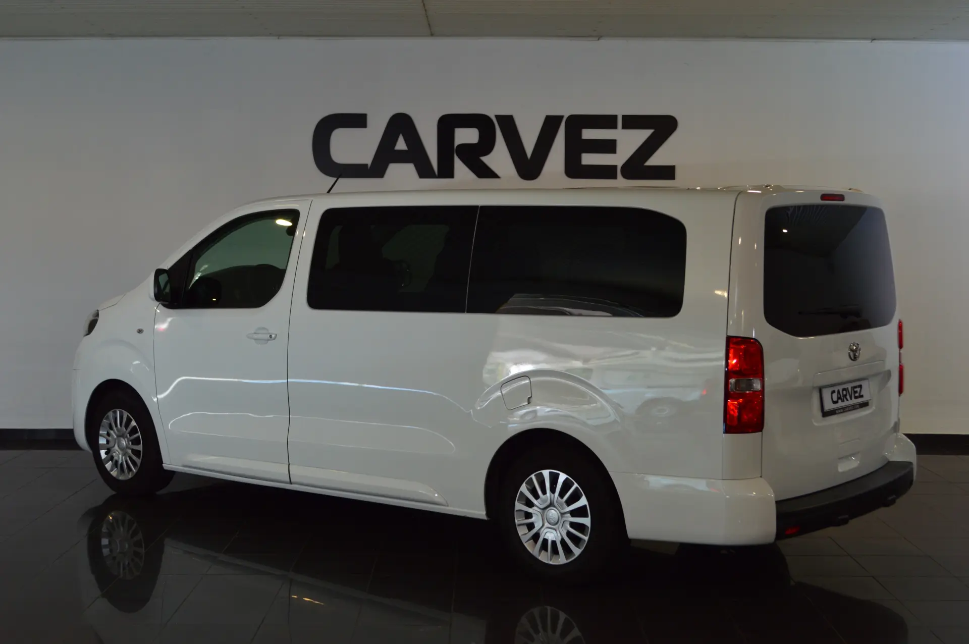 Toyota Proace Verso 1.5 D-4D L2 1.2T Comfort 9L 4