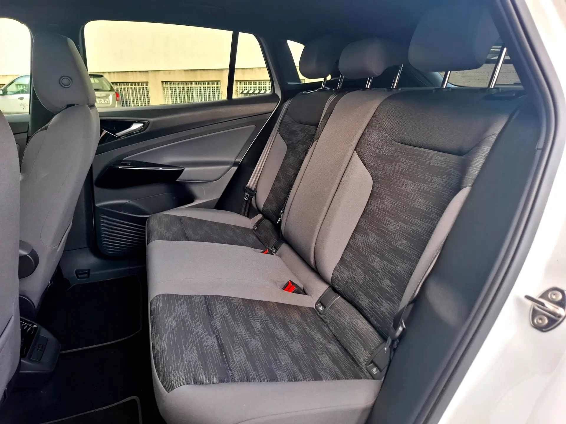 Volkswagen ID.4 77 kWh Pro Performance 14