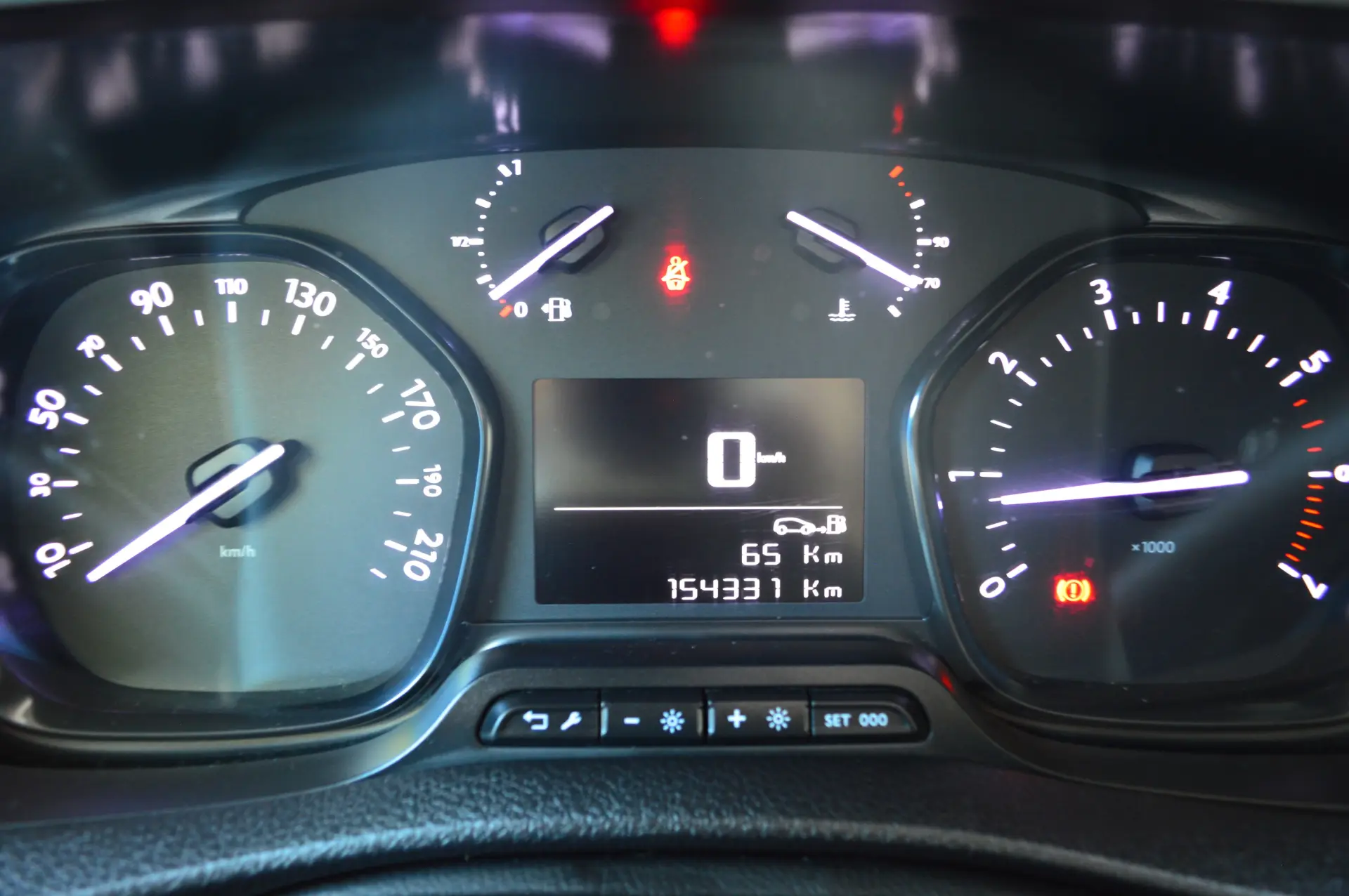 Toyota Proace Verso 1.5 D-4D L2 1.2T Comfort 9L 8