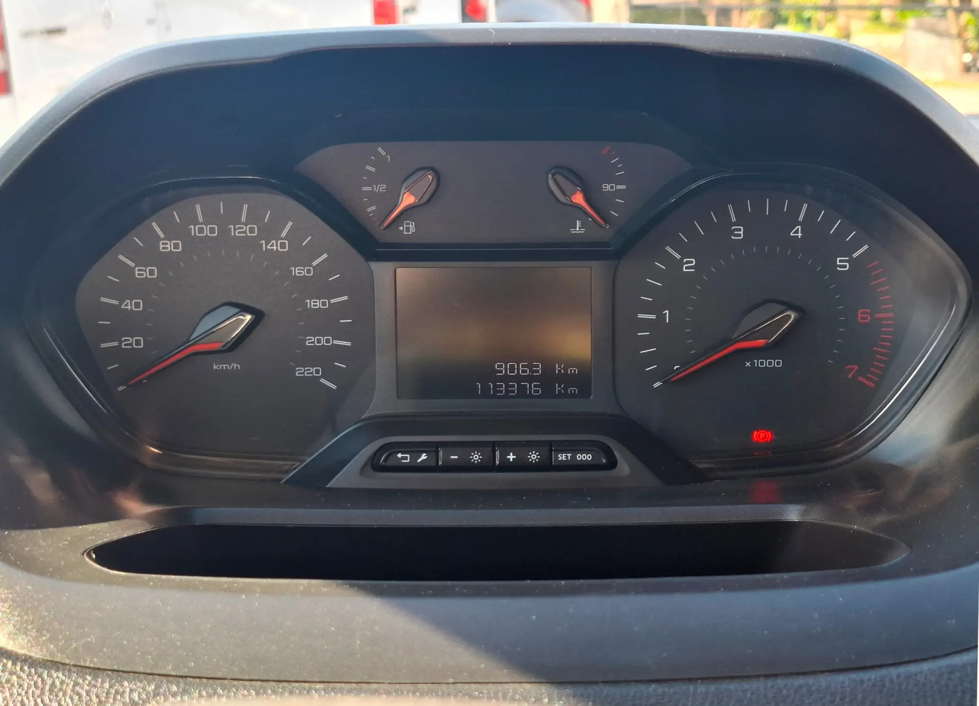 Peugeot Partner BlueHDi L1 Pro 8