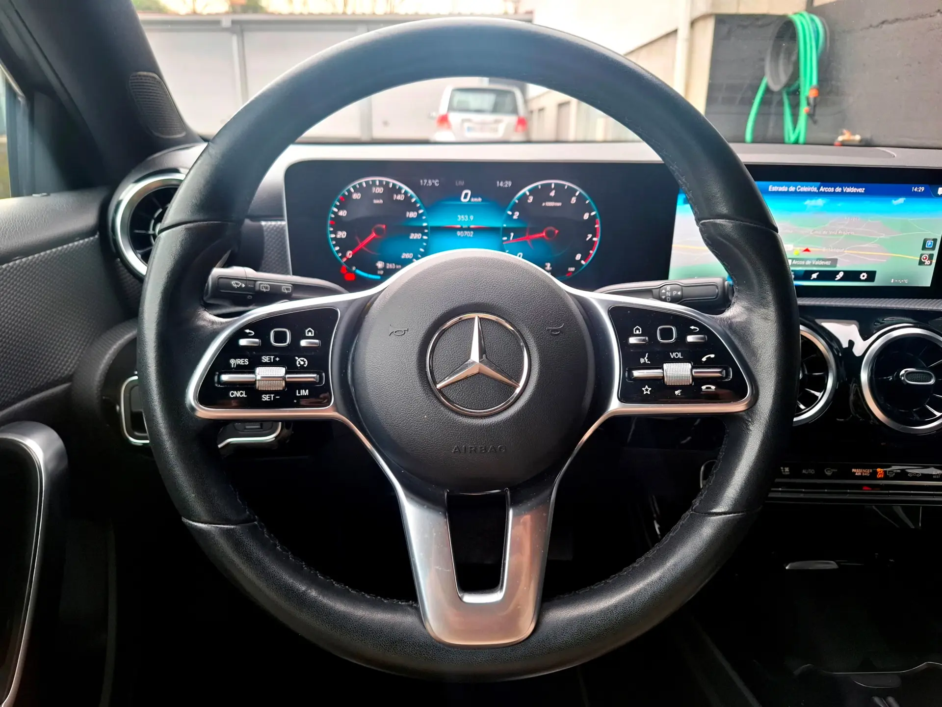Mercedes-Benz A 200 Progressive Aut. 9