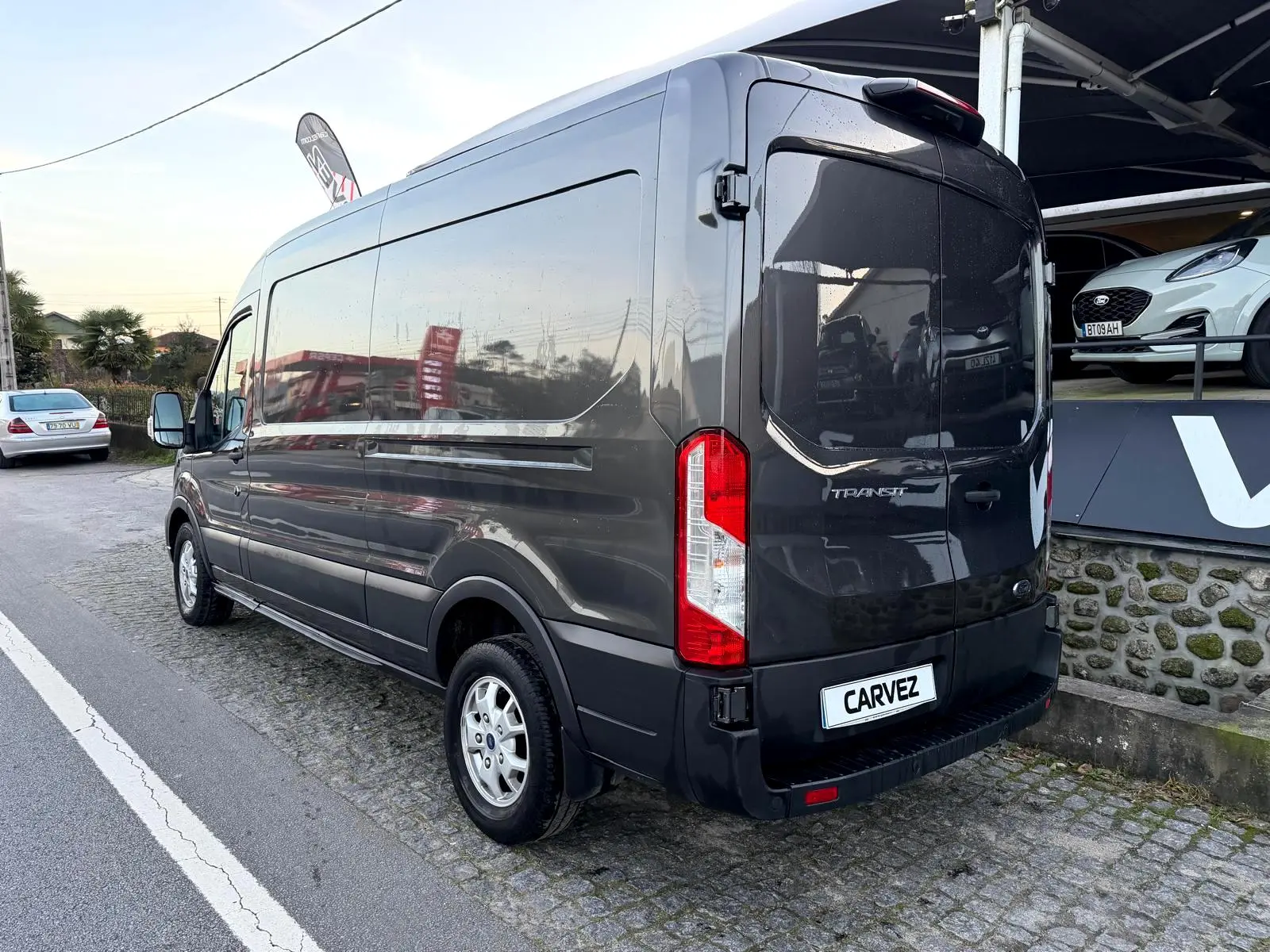 Ford Transit L3H2 2.0 Trend Aut. 4