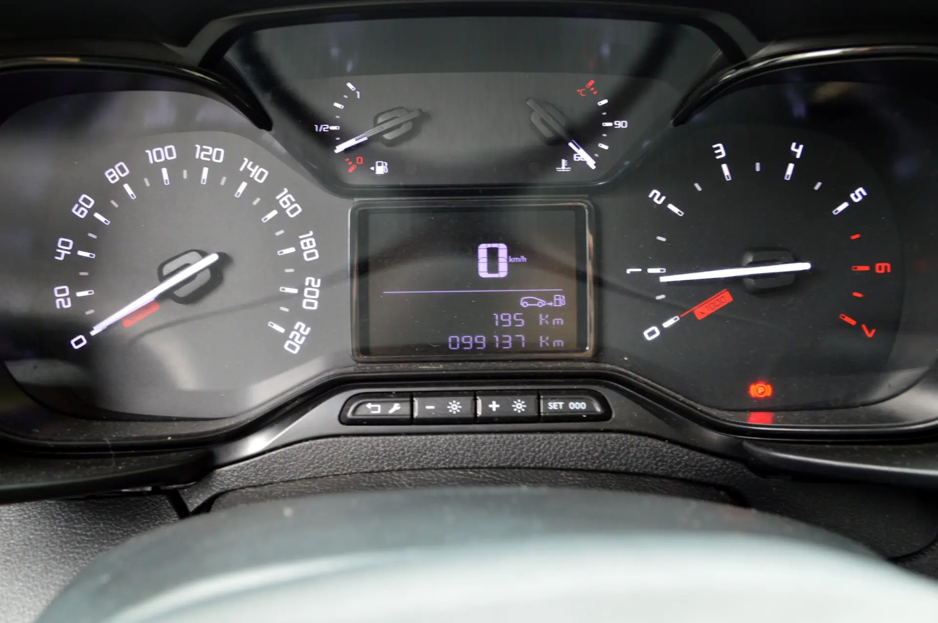Citroen Berlingo 1.5 BlueHDi M Feel 9