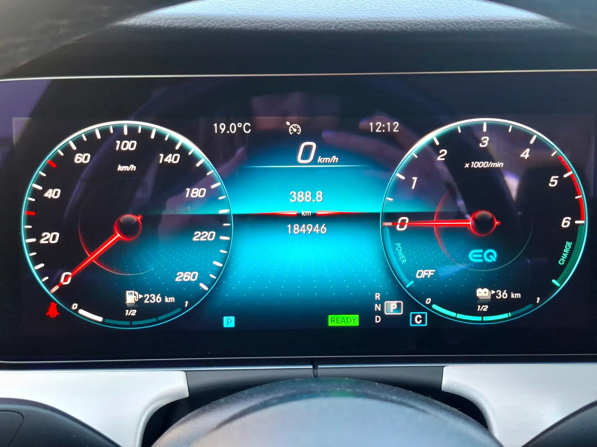 Mercedes-Benz E 300 de Avantgarde 8