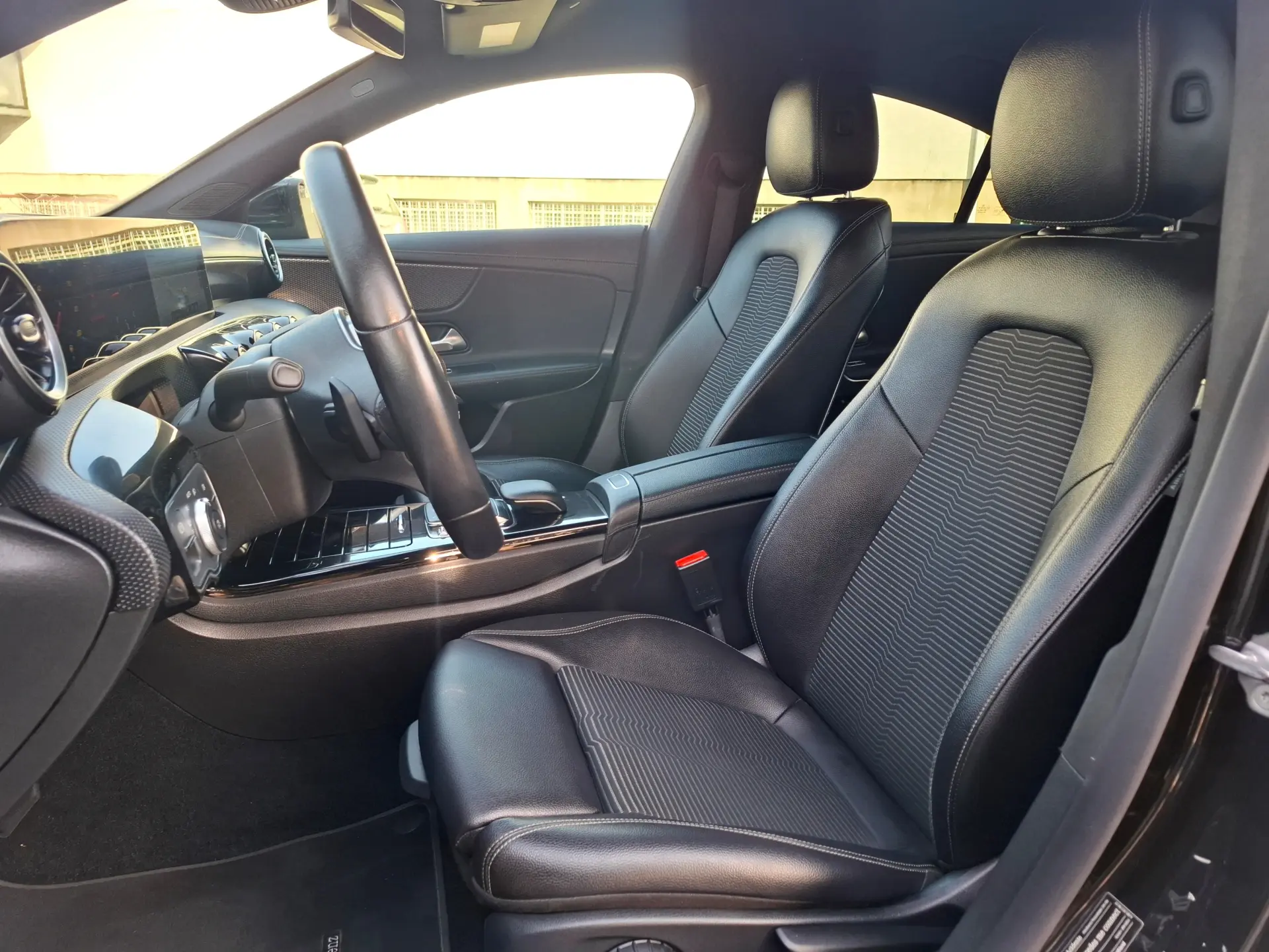 Mercedes-Benz CLA 180 d AMG Line Aut. 13