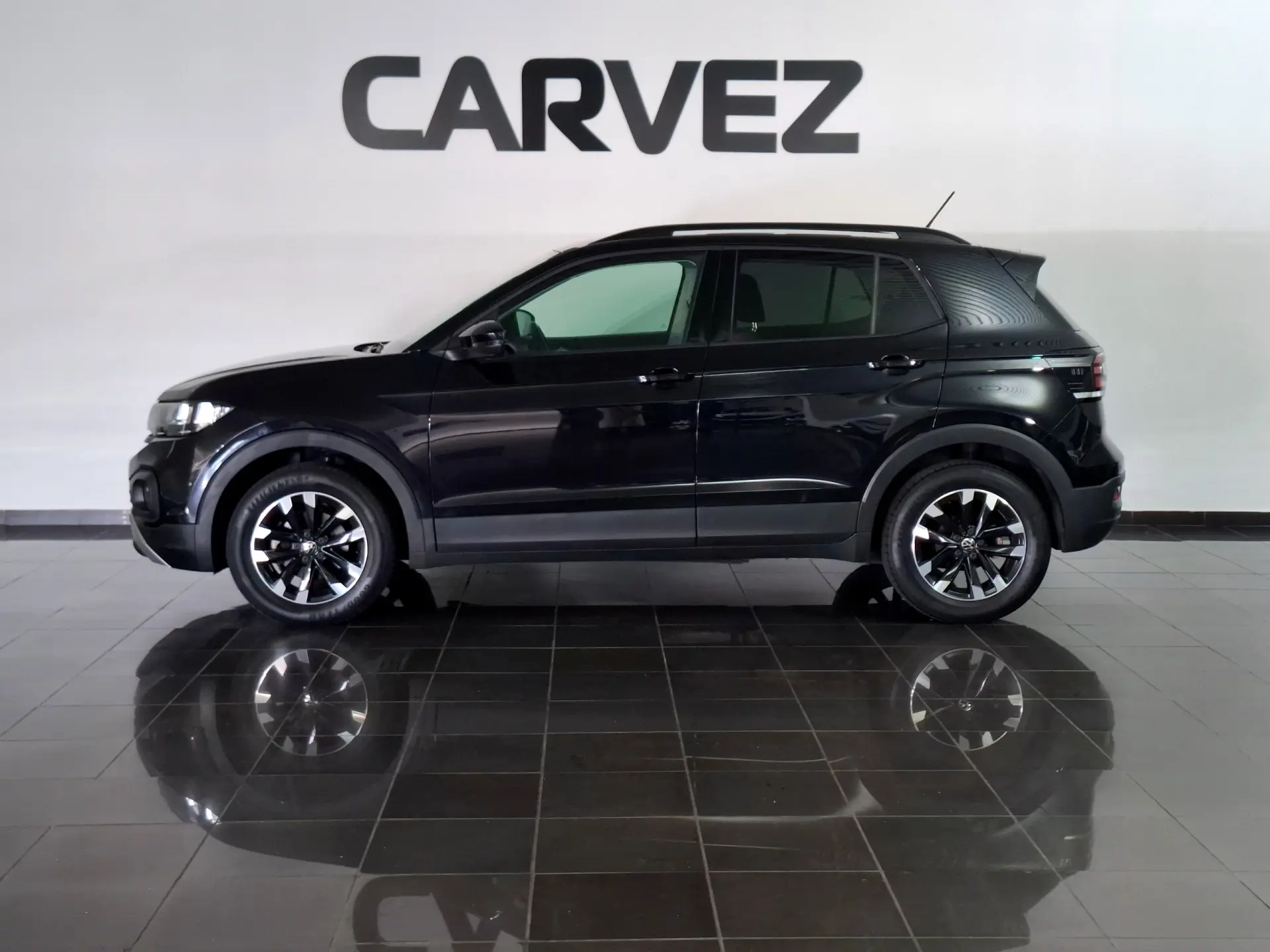 Volkswagen T-Cross 1.0 TSI Life DSG 3