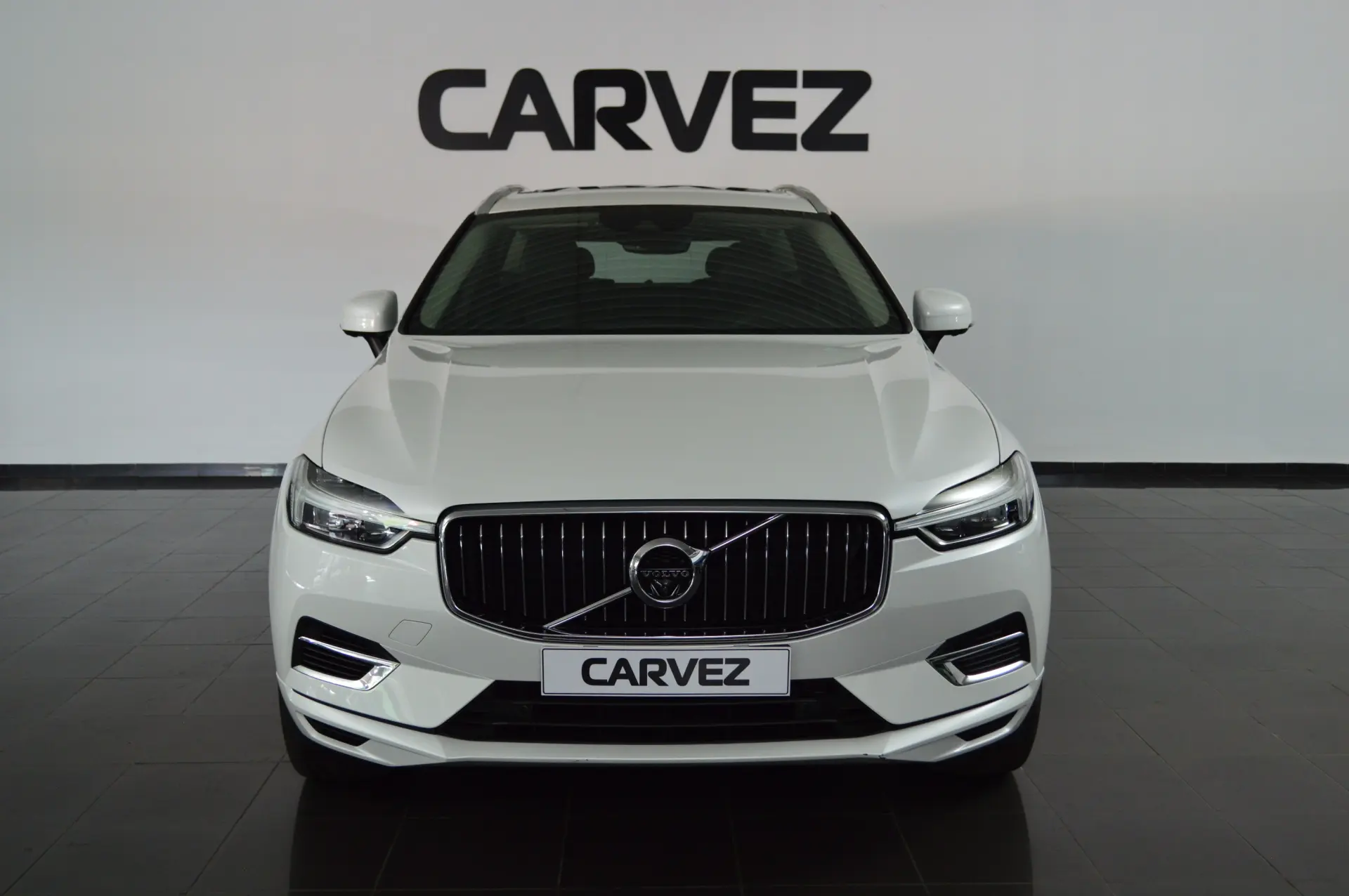 Volvo XC 60 2.0 T6 PHEV Inscription Expression AWD 2