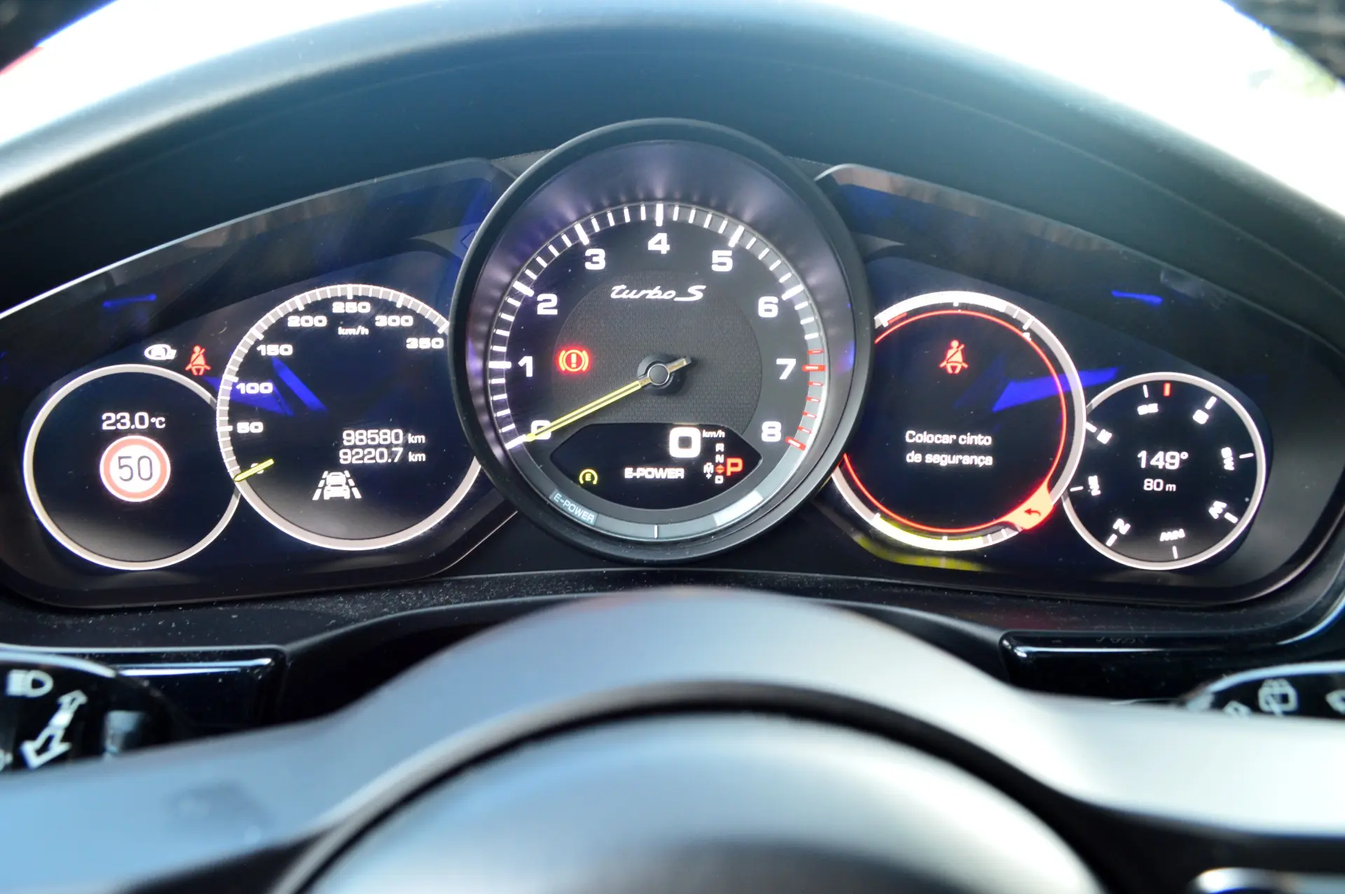 Porsche Panamera Sport Turismo Turbo S E-Hybrid 11