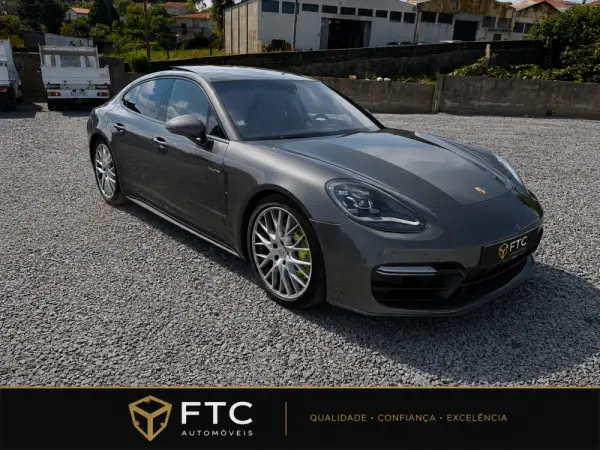 Porsche Panamera 4 E-Hybrid Platinum Edition 3