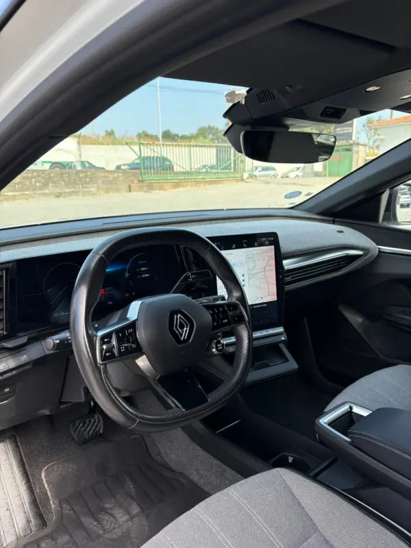 Renault Mégane E-Tech EV60 220hp optimum charge Techno 8