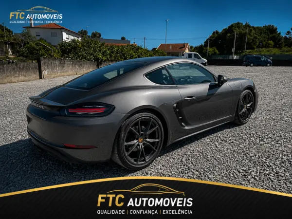 Porsche 718 Cayman 2.0 Style Edition PDK 5