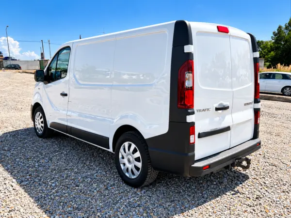 Renault Trafic 4