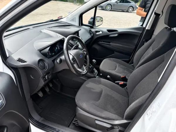 Ford Courier Transit Courier 1.5 75cv 7