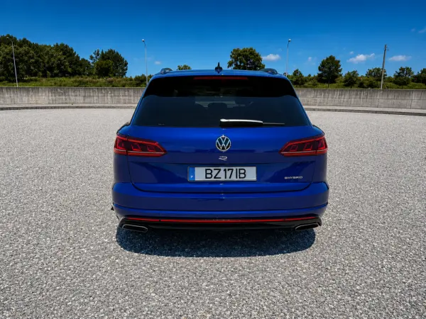 Volkswagen Touareg 3.0 TSI e-Hybrid R 2