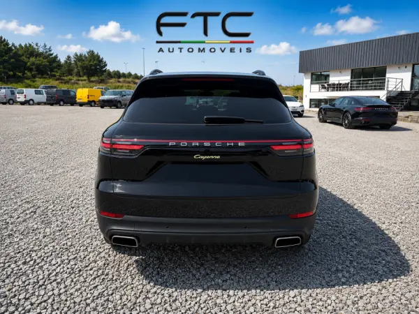 Porsche Cayenne E-Hybrid Platinum Edition 4