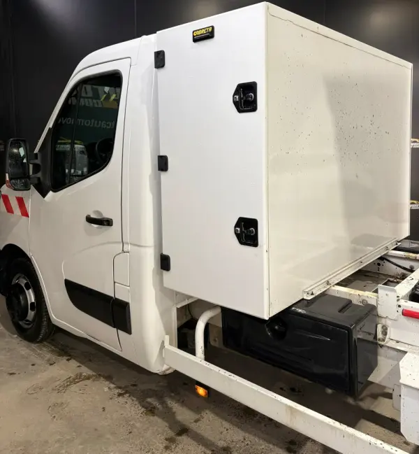 Renault Master 2.3 145cv Basculante 9